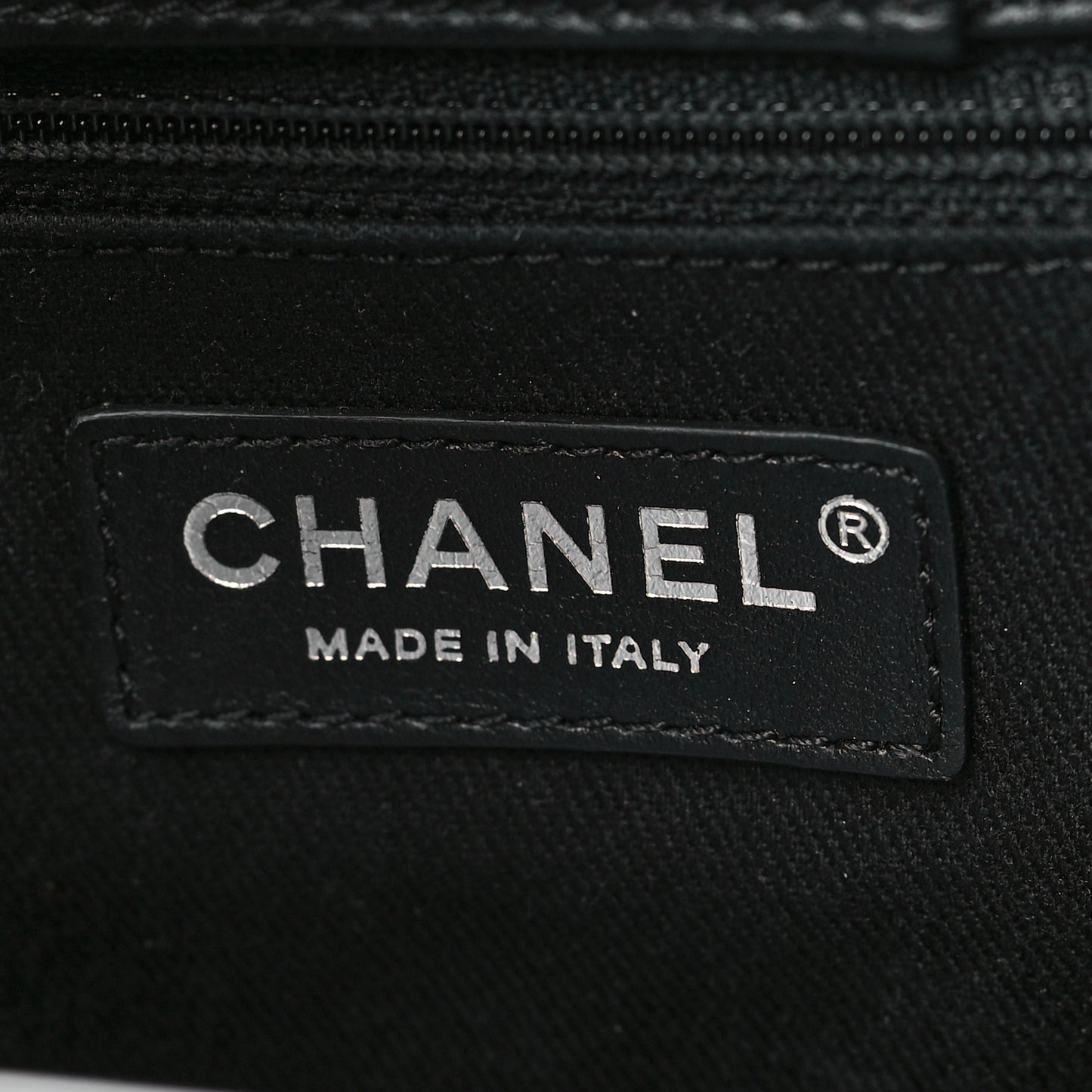 Caviar Quilted Large CC Bucket Bag Black