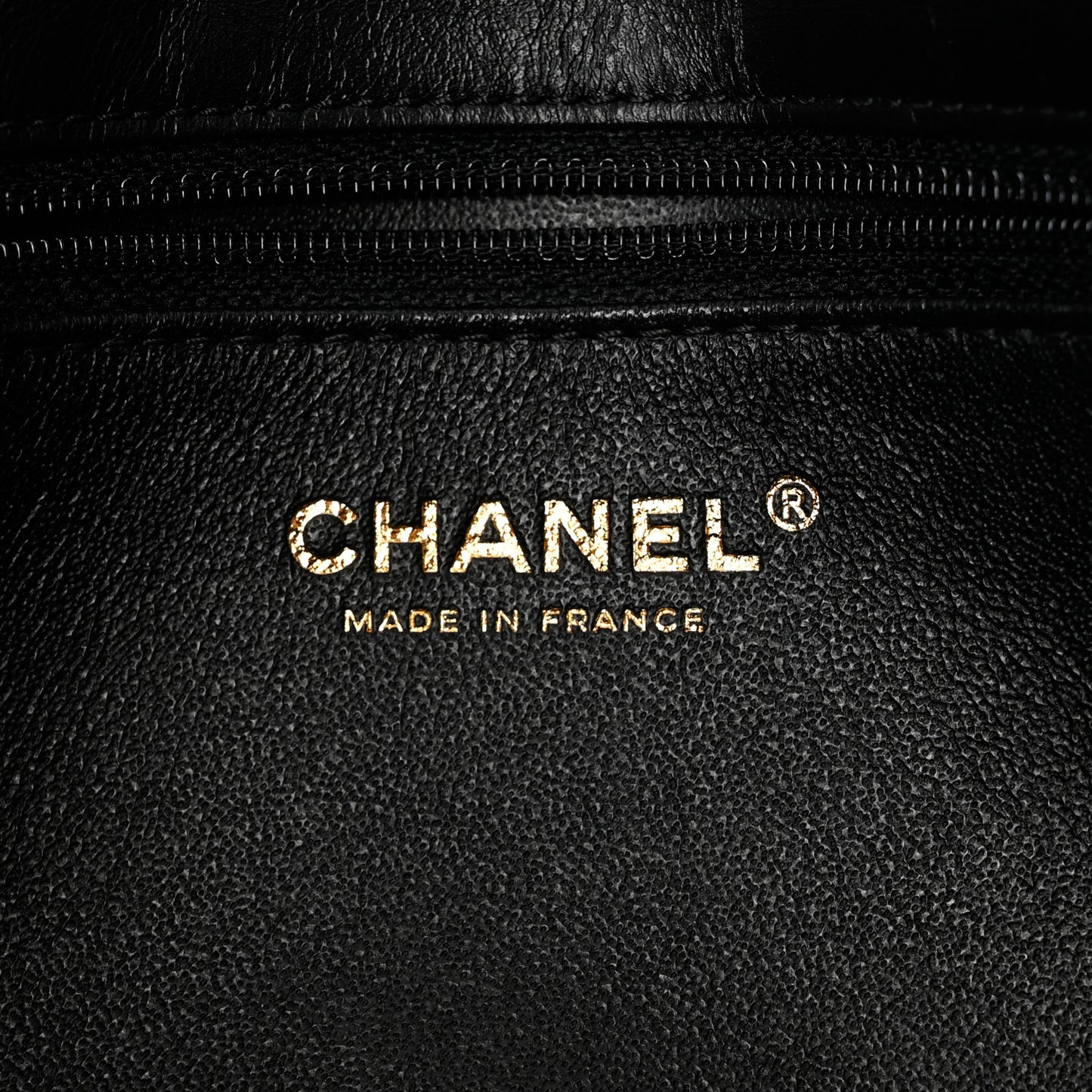 Aged Calfskin Chevron Quilted Reissue 2.55 Clutch Black