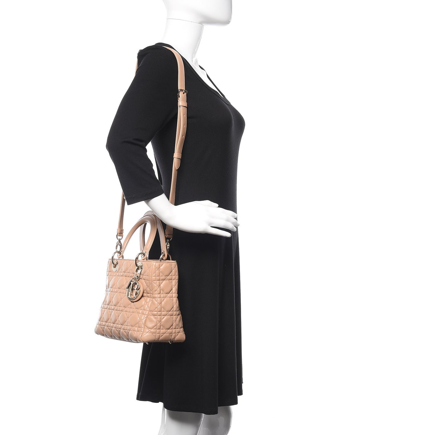 Lambskin Cannage Medium Lady Dior Beige