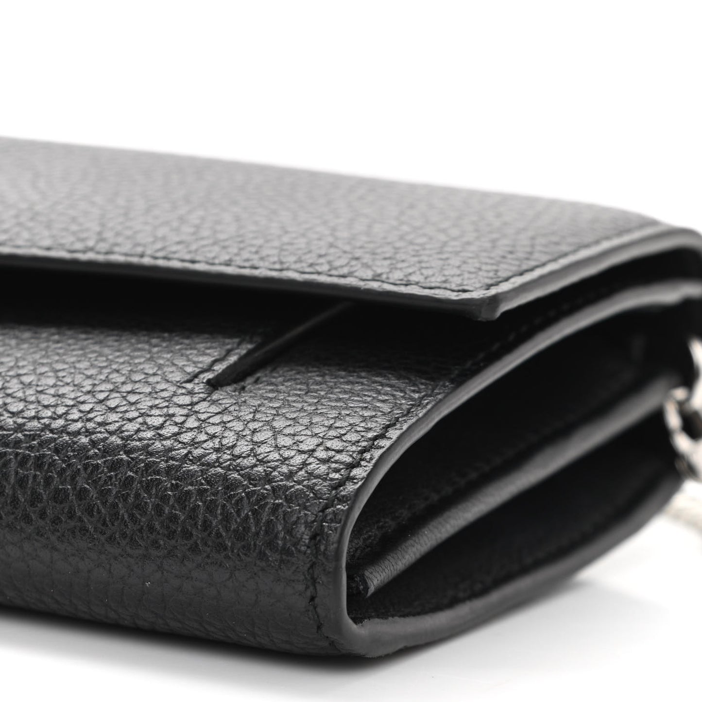 Pebbled Calfskin Skull Wallet on Chain Black
