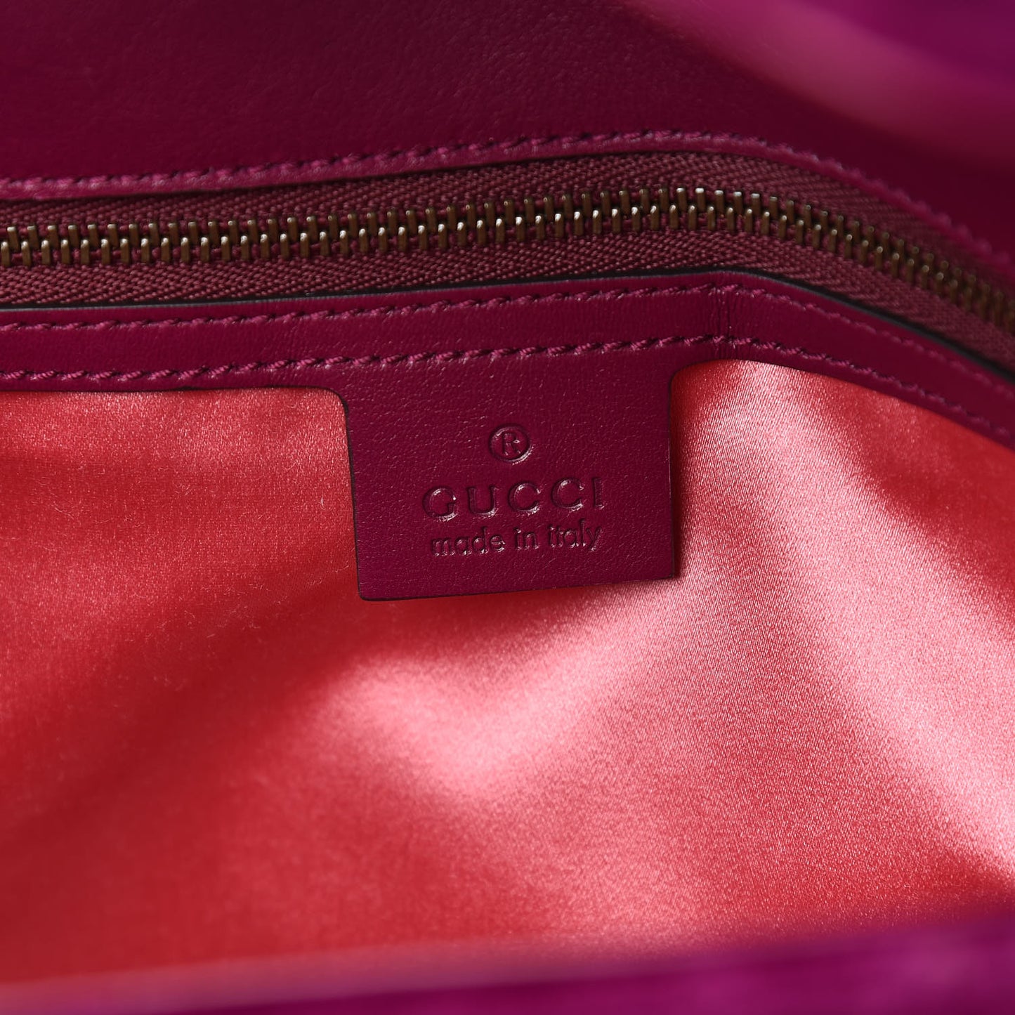 Velvet Matelasse Medium GG Marmont Shoulder Bag Fuchsia Violet Cyclamen