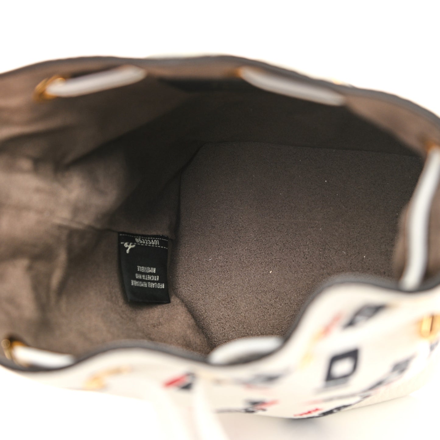 X FILA Vitello F is Fendi Mania Mini Mon Tresor Bucket Bag White