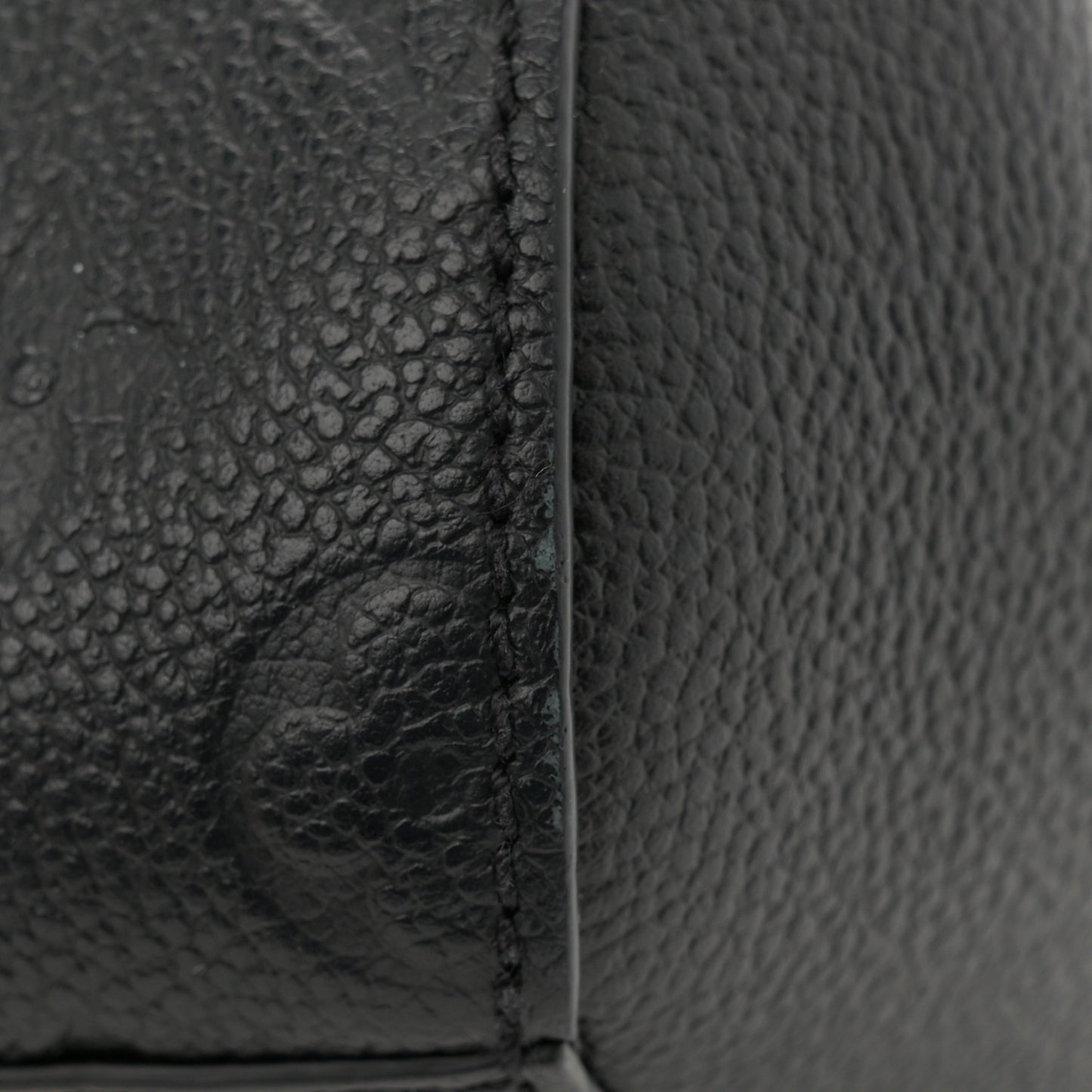 Empreinte Montaigne BB Black