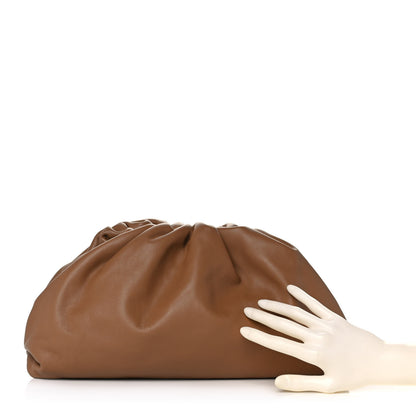 Bottega Veneta Smooth Butter Calf The Pouch Oversized Clutch Cammello 2 of 12