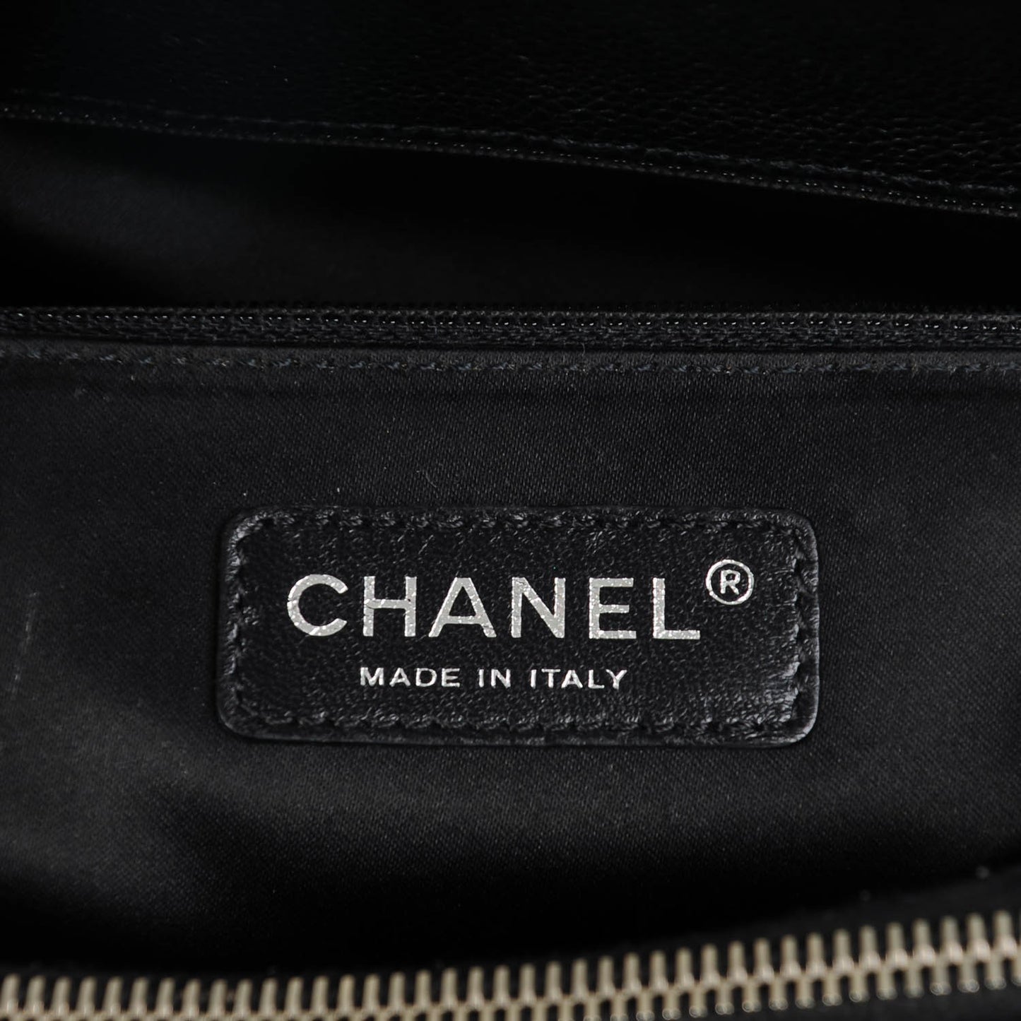 Caviar Quilted Grand Shopping Tote GST Black