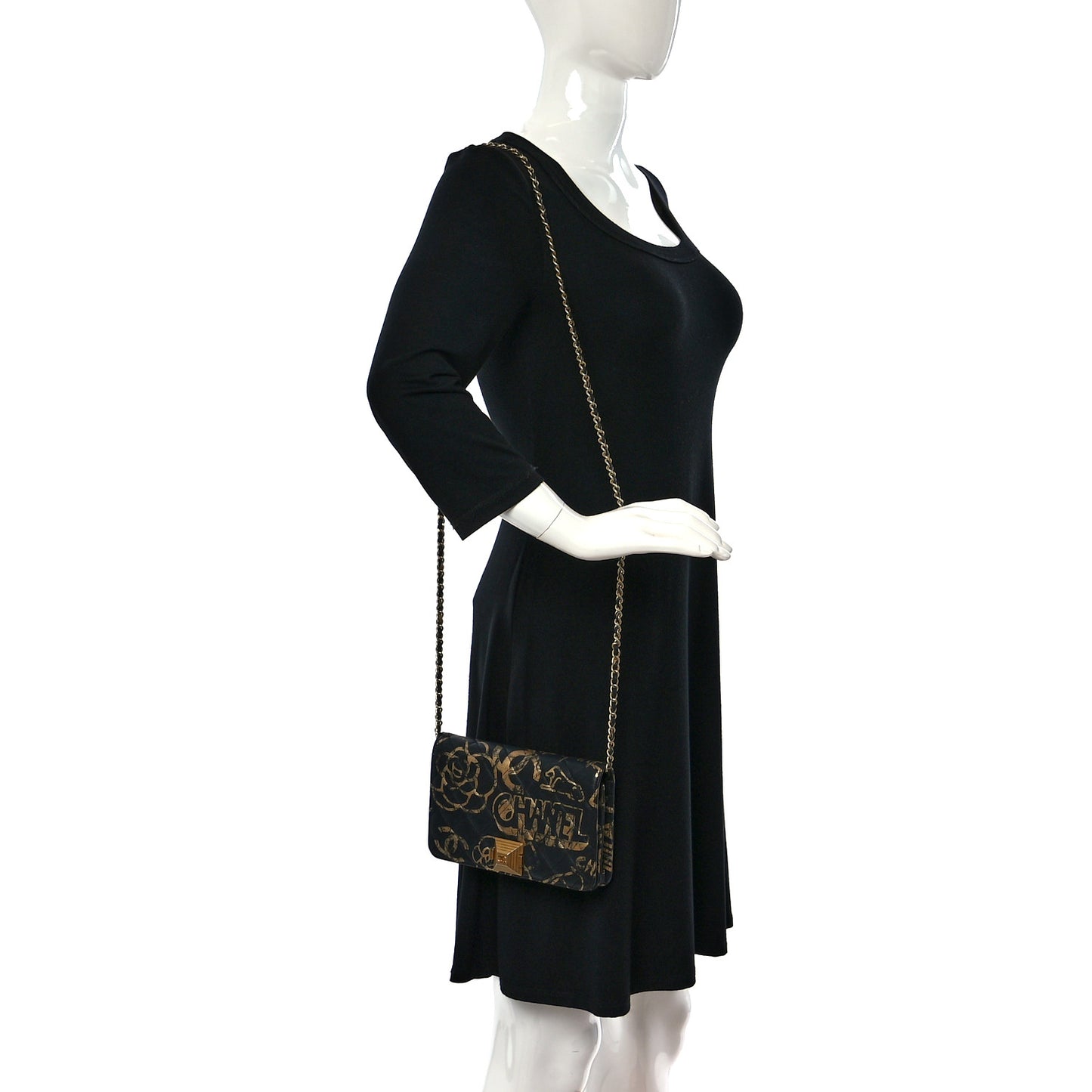 Calfskin Quilted Graffiti Pyramid Wallet On Chain WOC Black