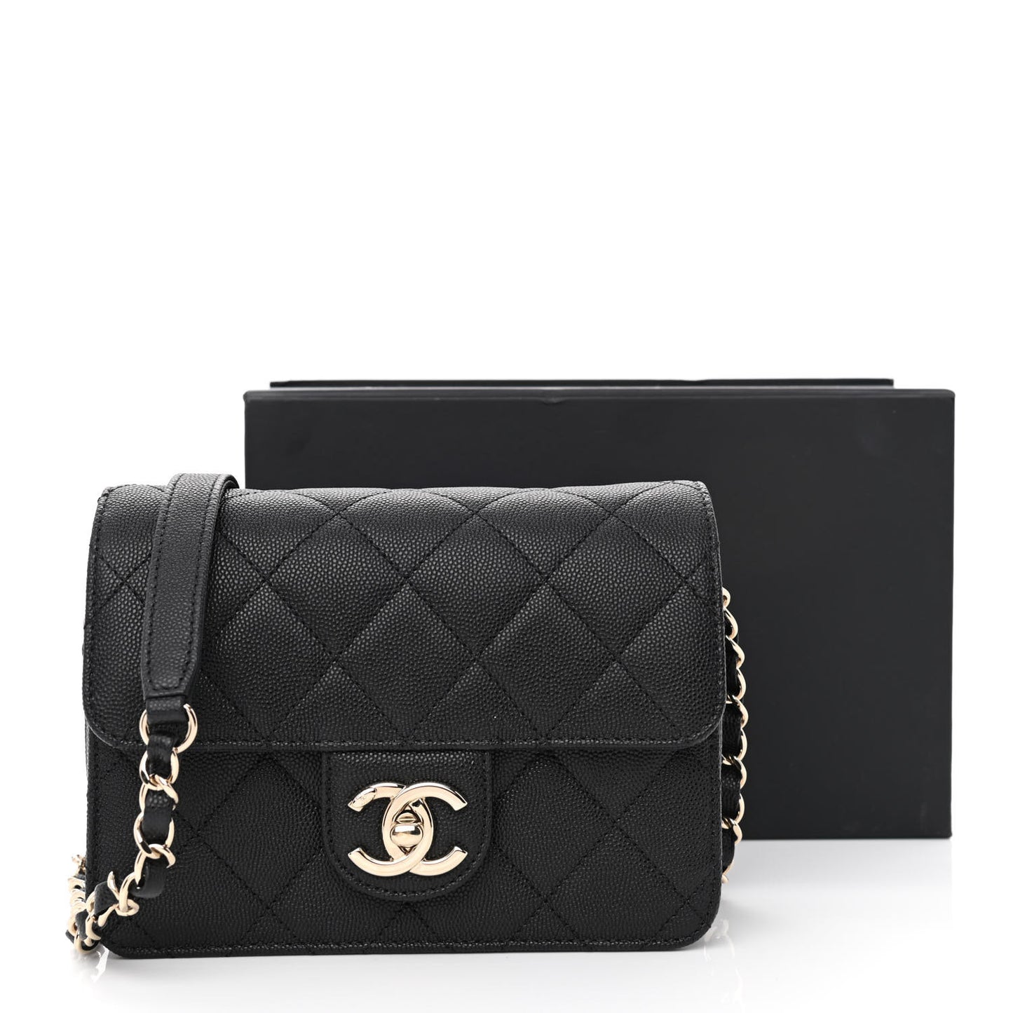Caviar Quilted Like A Wallet Flap Black