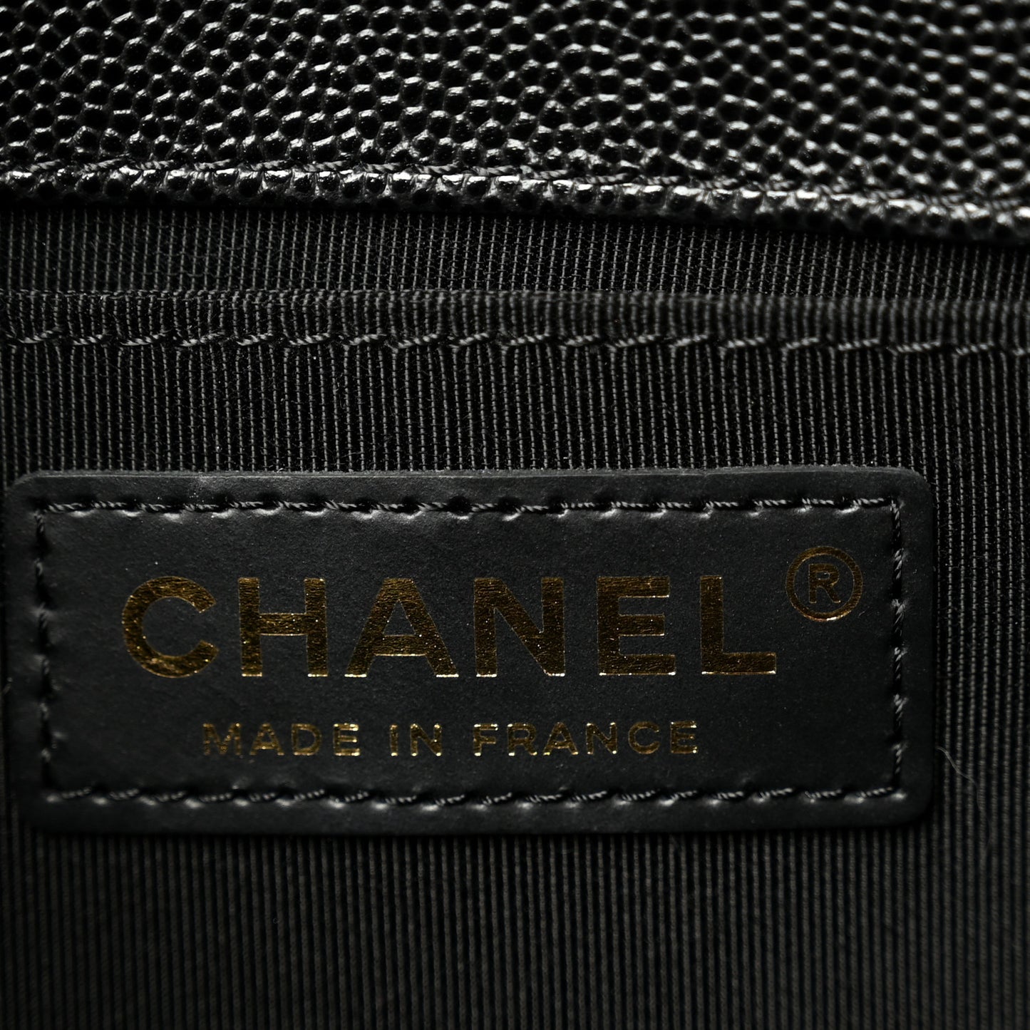 Caviar Quilted Medium Boy Flap Black