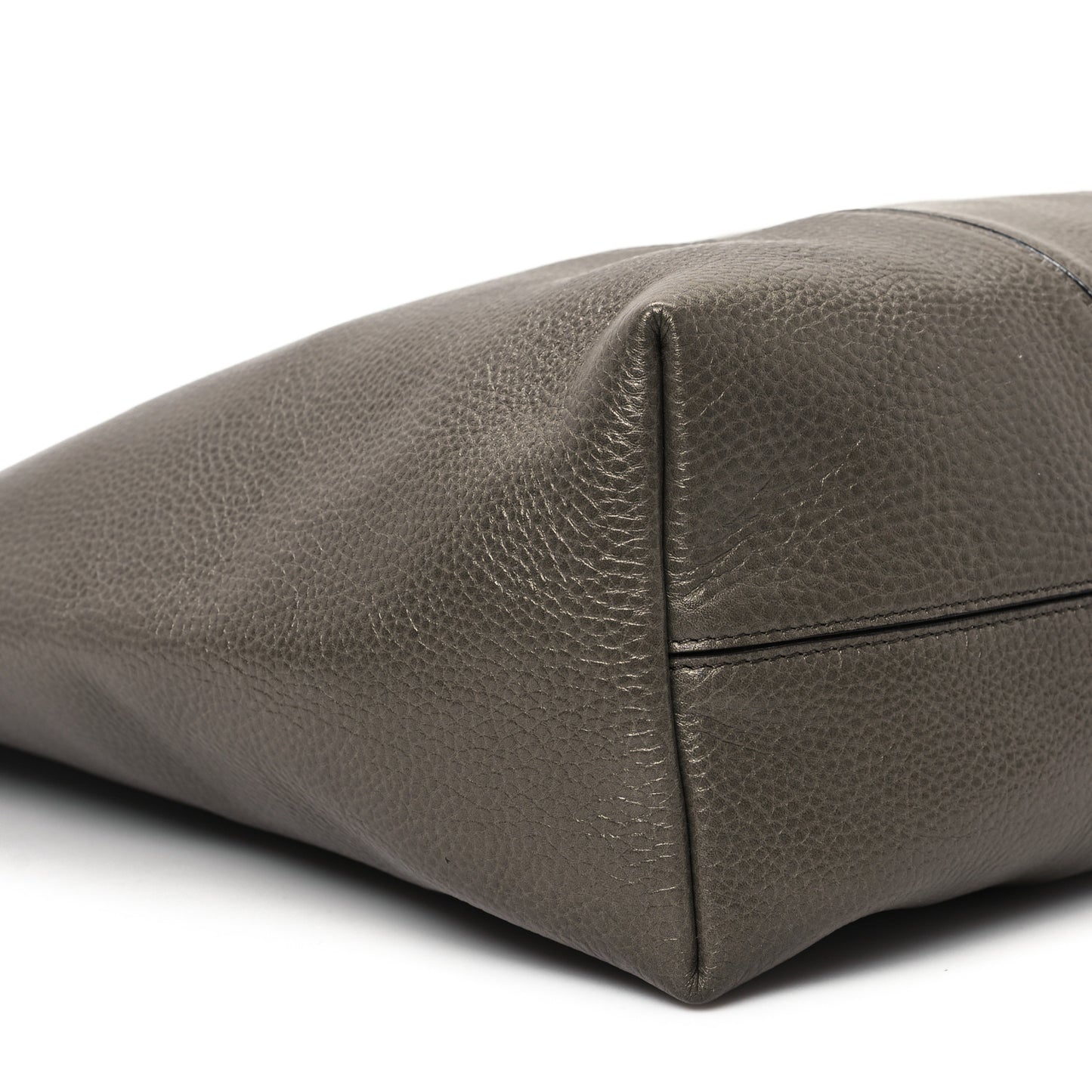 Grained Calfskin Large Spin Tote Flannel Grey