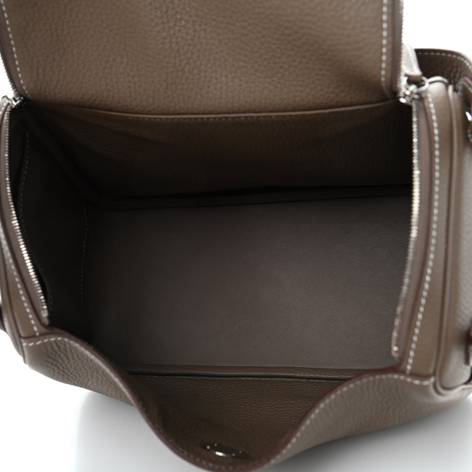 Hermes Taurillon Clemence Lindy 26 Etoupe 4 of 4
