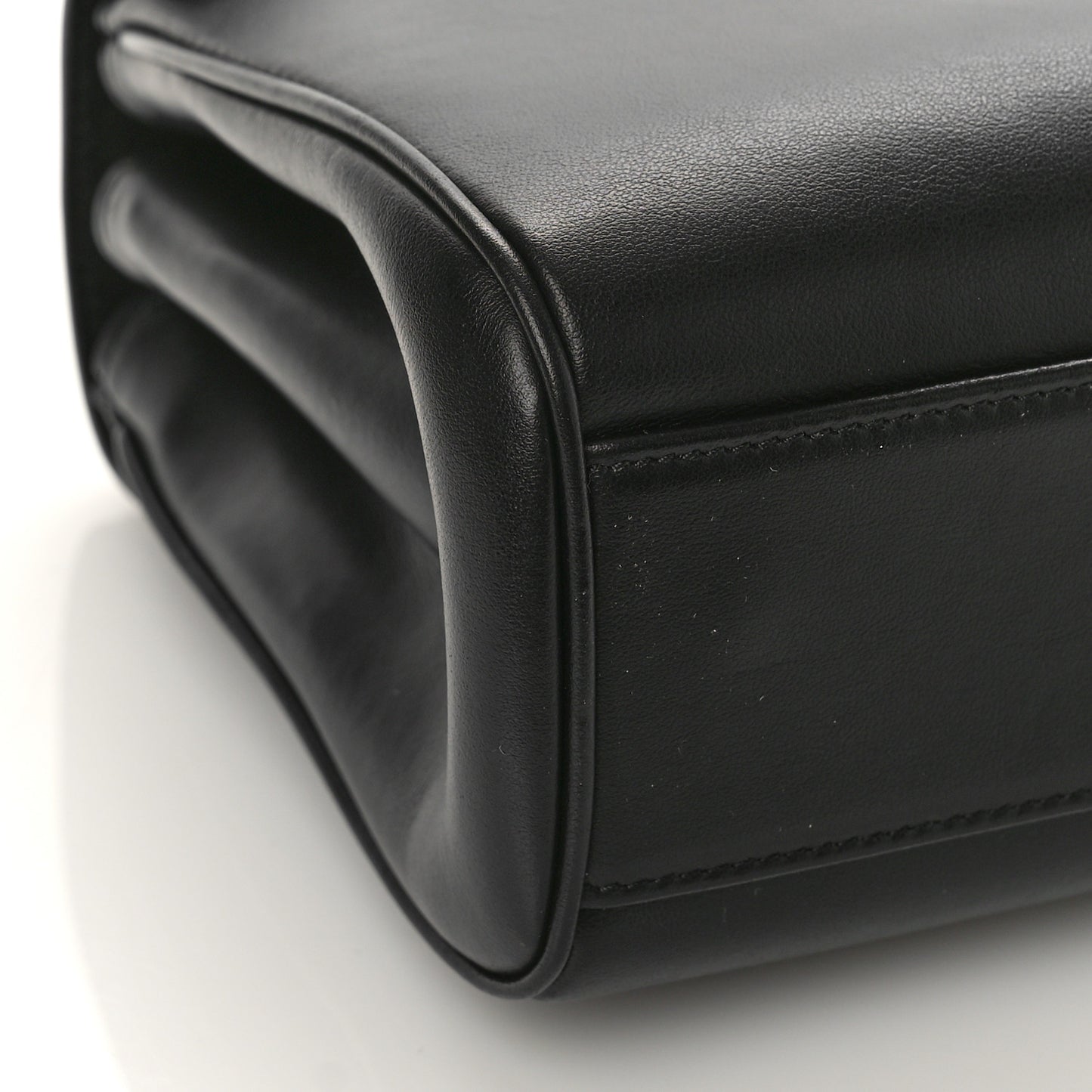 Smooth Calfskin Teen 16 Crossbody Bag Black