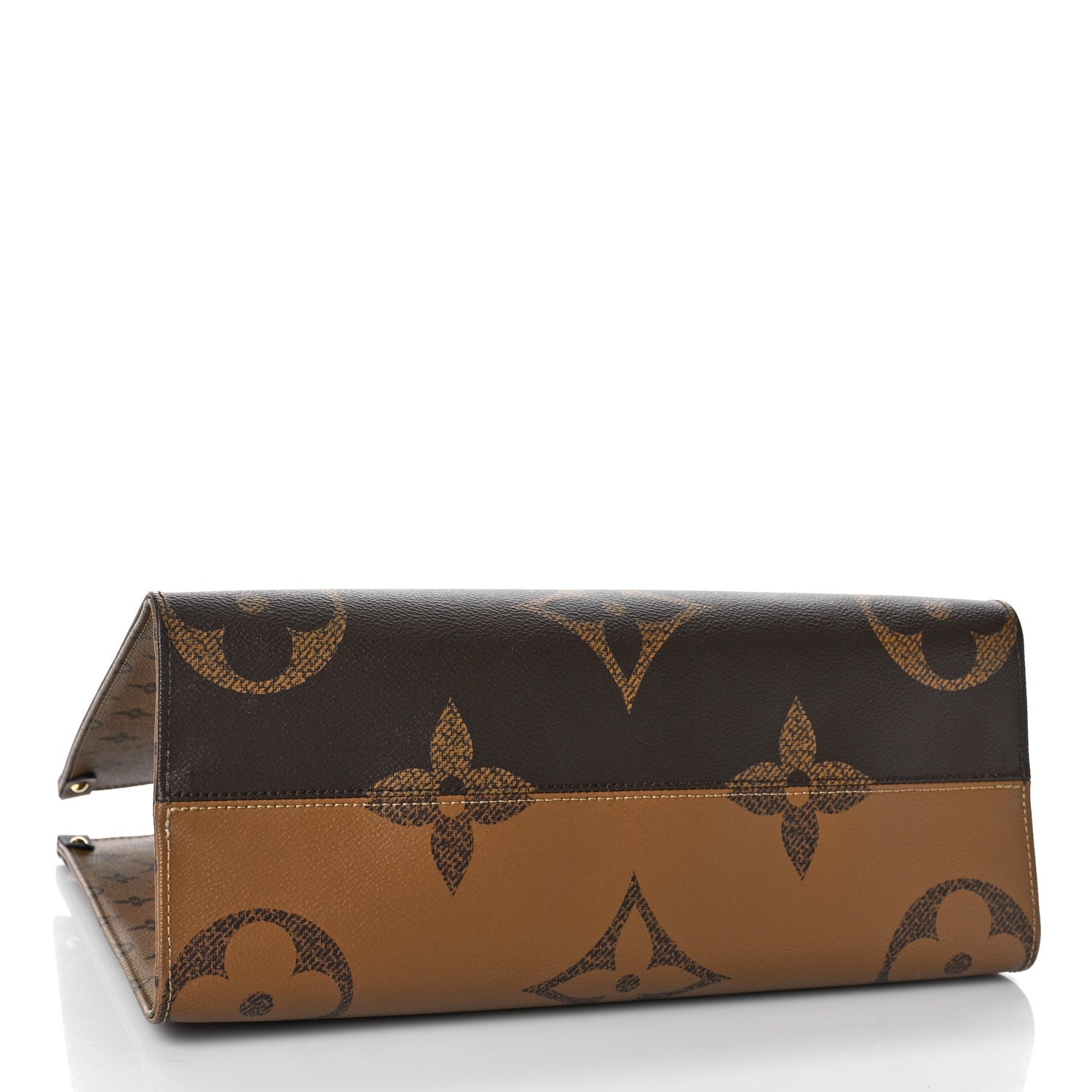 Louis Vuitton Reverse Monogram Giant Onthego MM 4 of 9