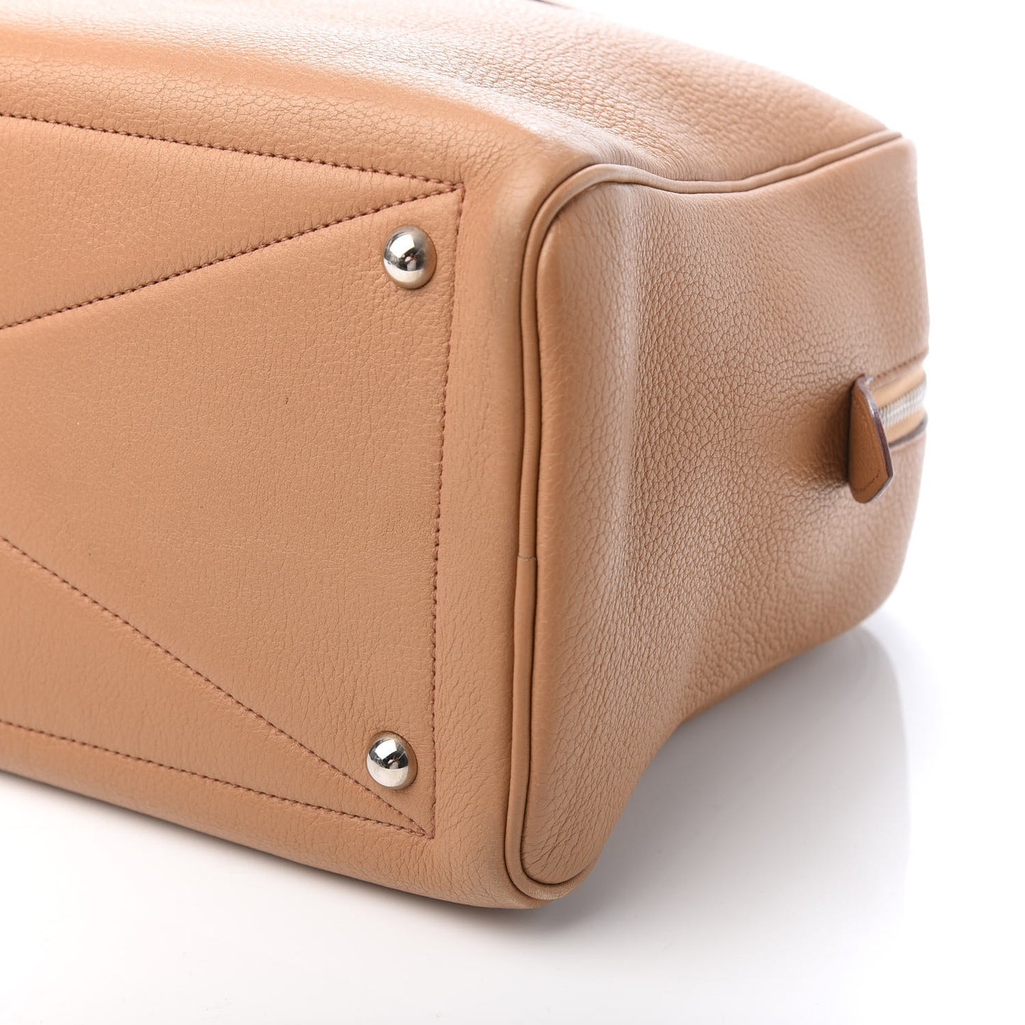 Taurillon Clemence Victoria II 35 Biscuit