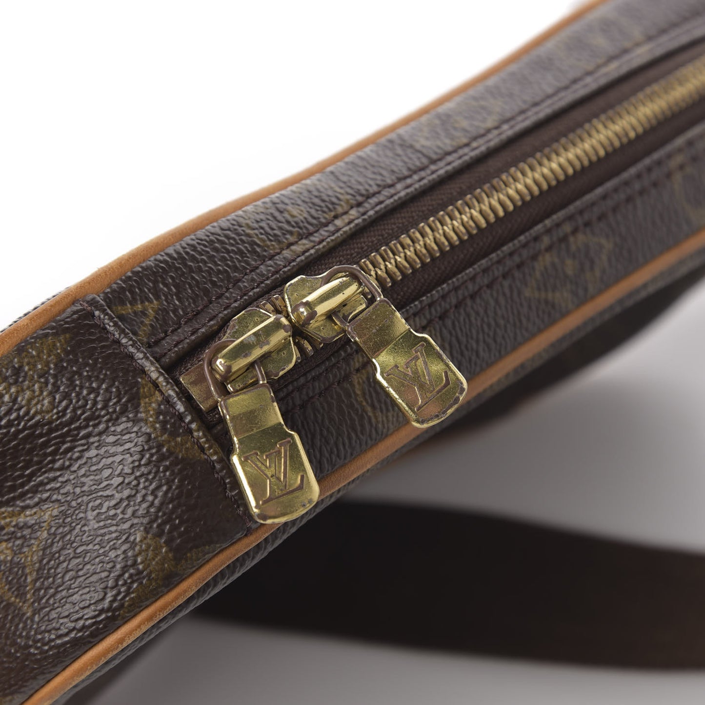 Monogram Pochette Gange