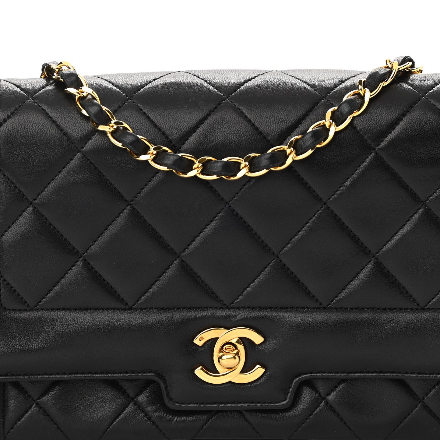Lambskin Quilted Medium Single Flap Black