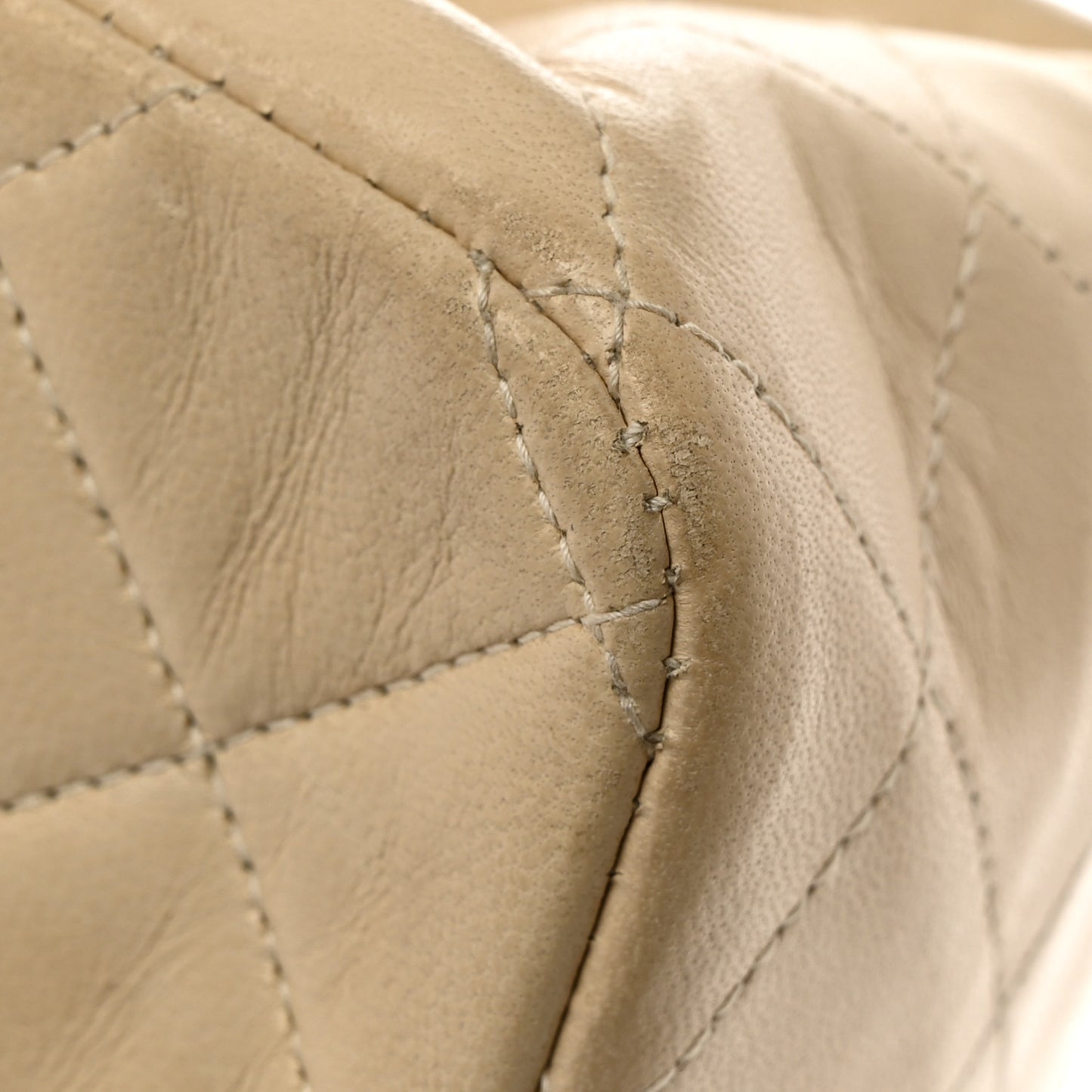 Lambskin Quilted Medium Double Flap Beige