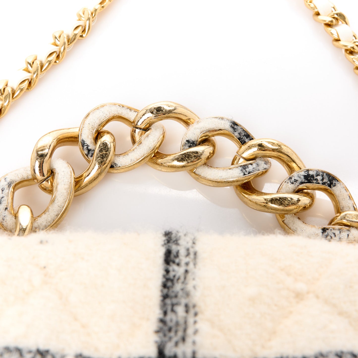 Wool Tweed Quilted Small Elegant Chain Flap White