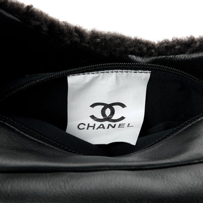 Chanel Shearling Quilted Hobo Black 7 of 12