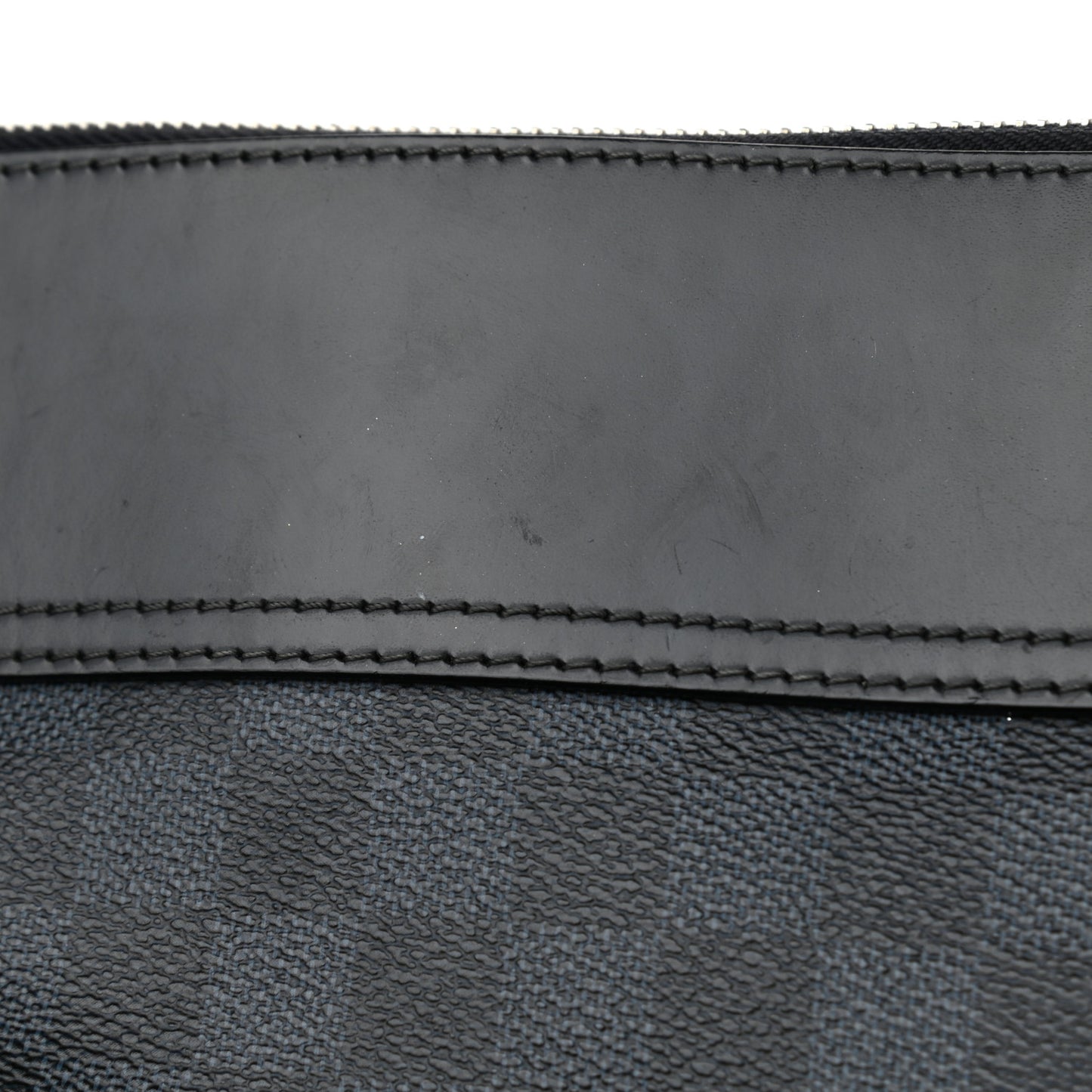 Damier Cobalt Greenwich Messenger