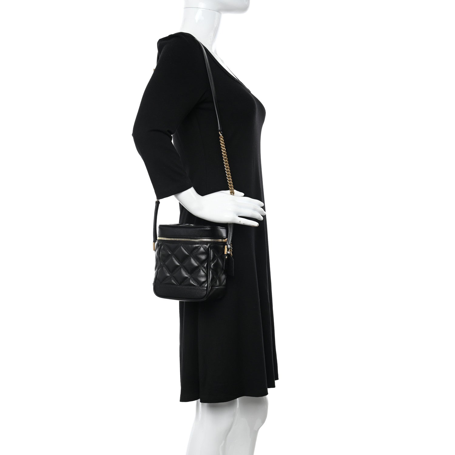 Saint Laurent Grain de Poudre Quilted 80's Vanity Bag Black 2 of 10
