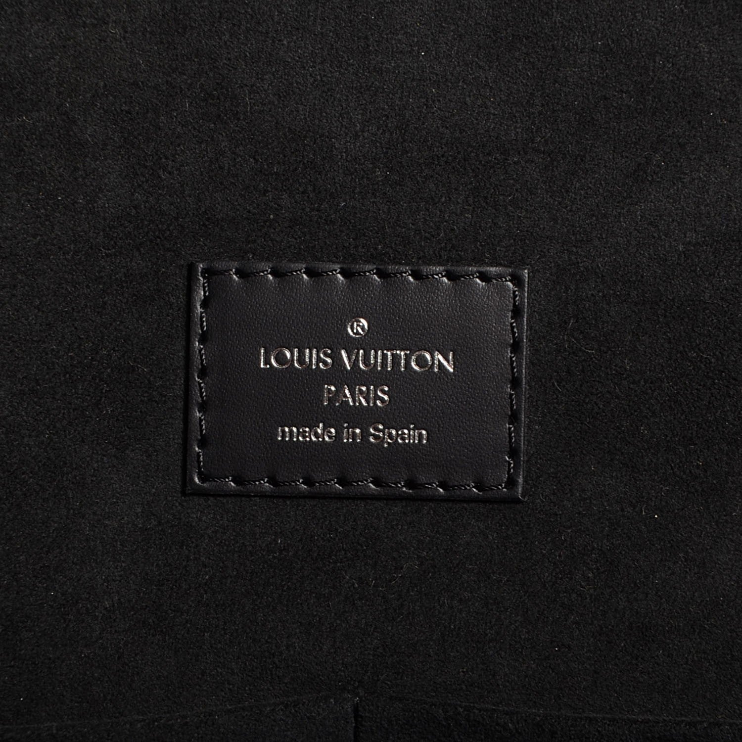 Louis Vuitton Epi Cluny MM Black 8 of 9