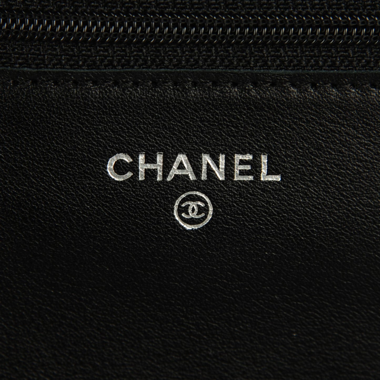 Patent CC Compact Wallet On Chain WOC Black