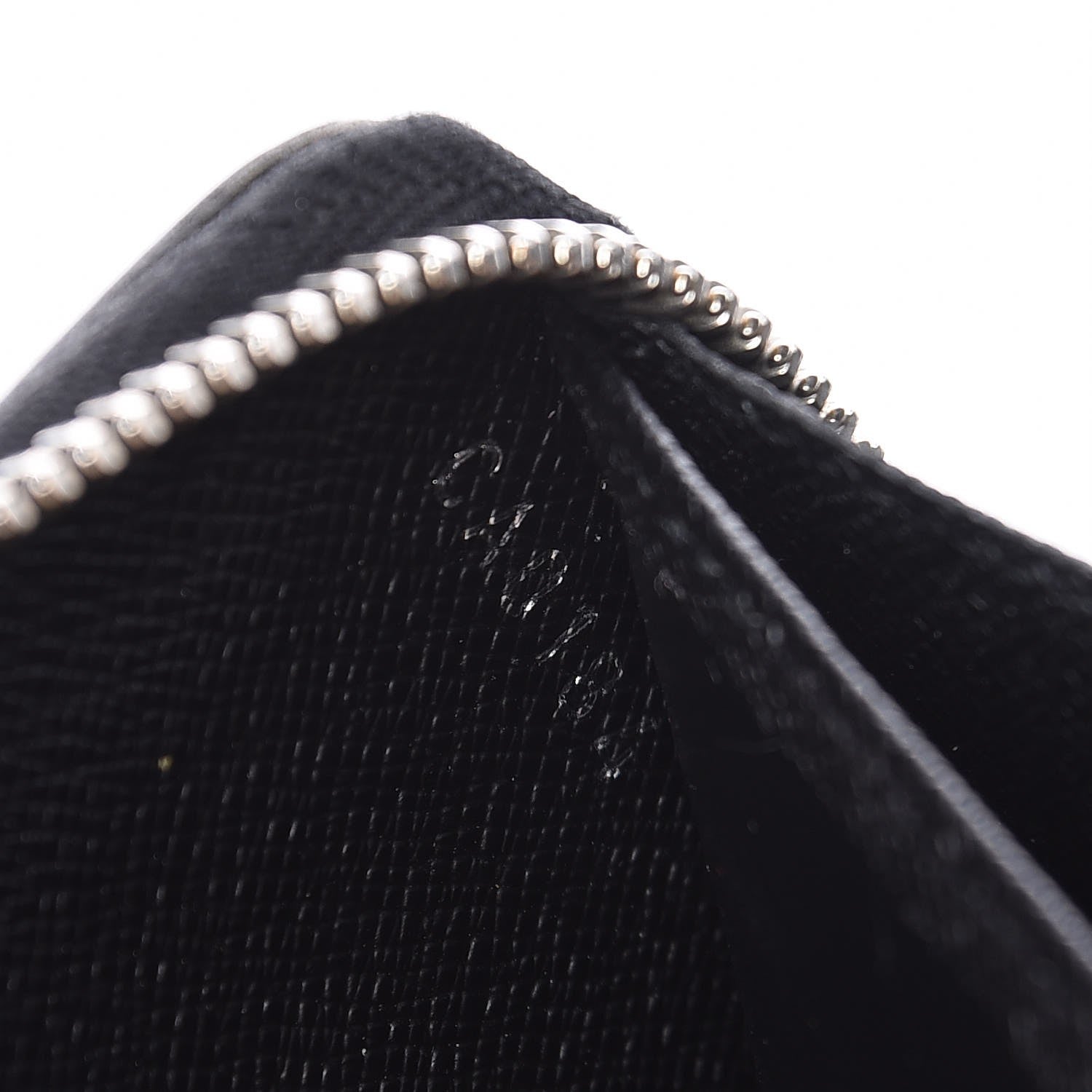 Louis Vuitton Epi Zippy Wallet Black 9 of 9