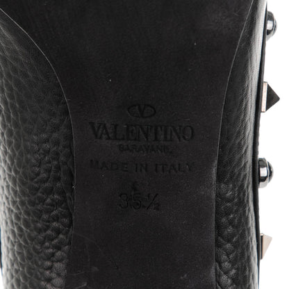 Valentino Garavani Pebbled Calfskin Onyx Rockstud Rolling 100mm Pumps 35.5 Black 6 of 7