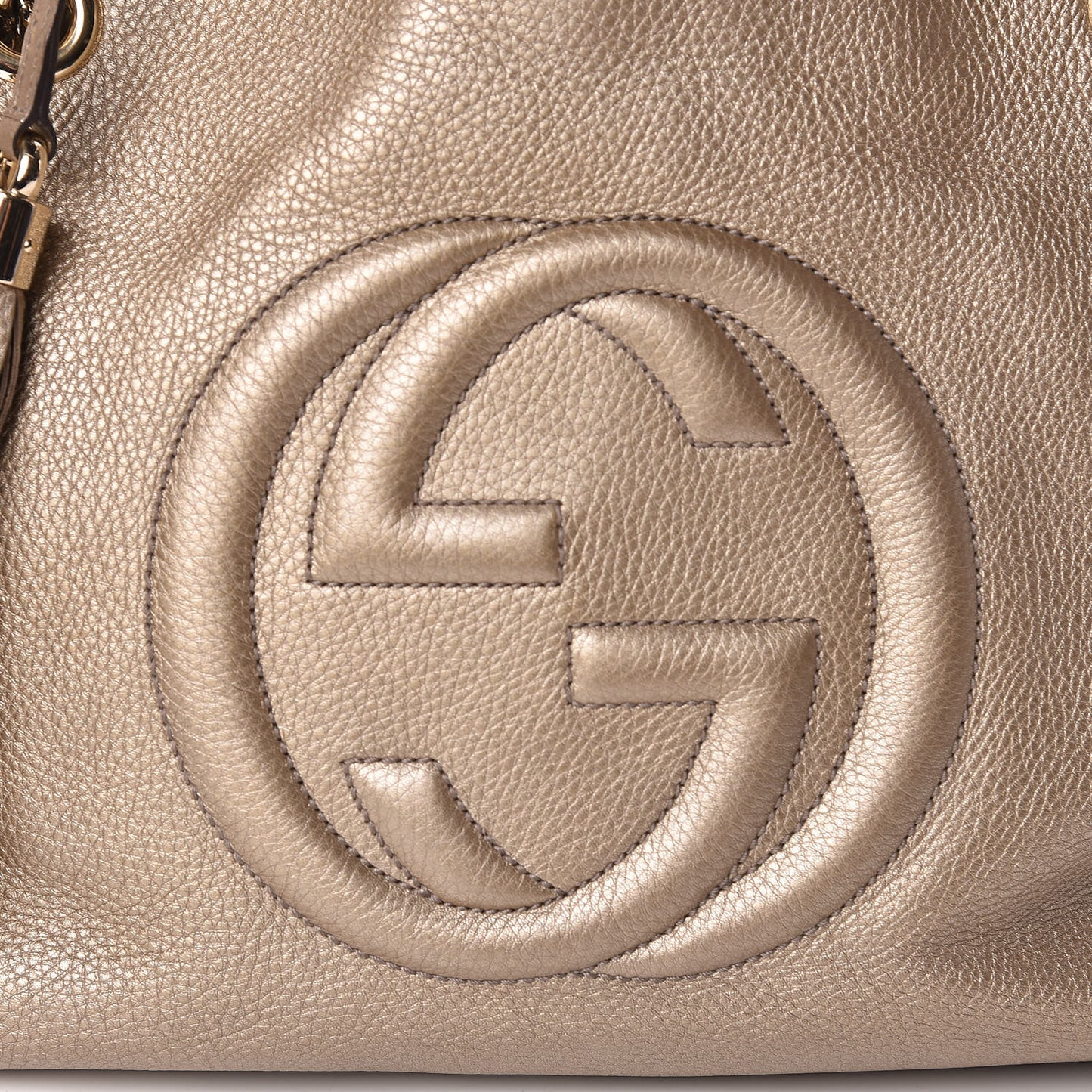Metallic Pebbled Calfskin Medium Soho Chain Shoulder Bag Golden Beige