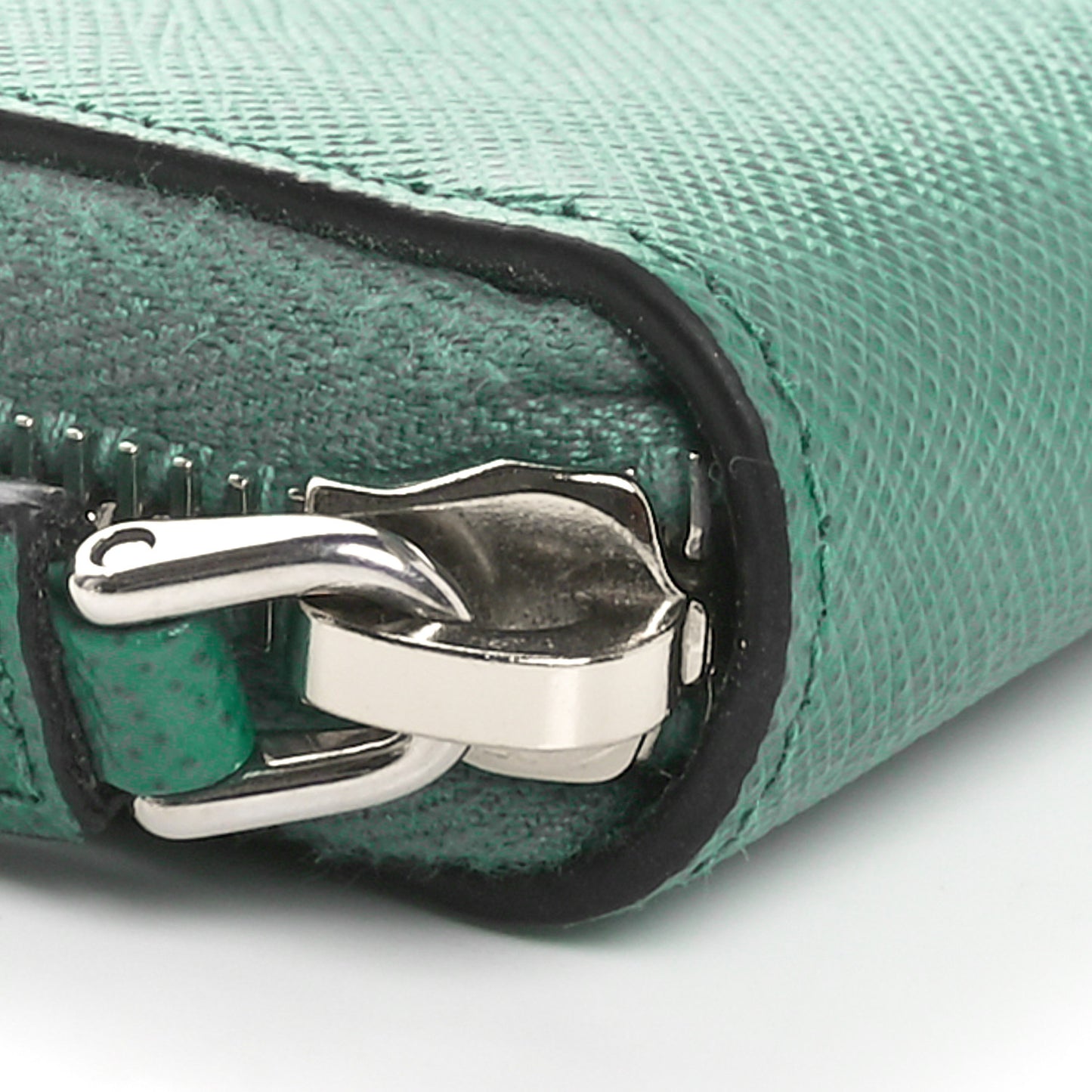 Saffiano Metal Zip Coin Purse Menta
