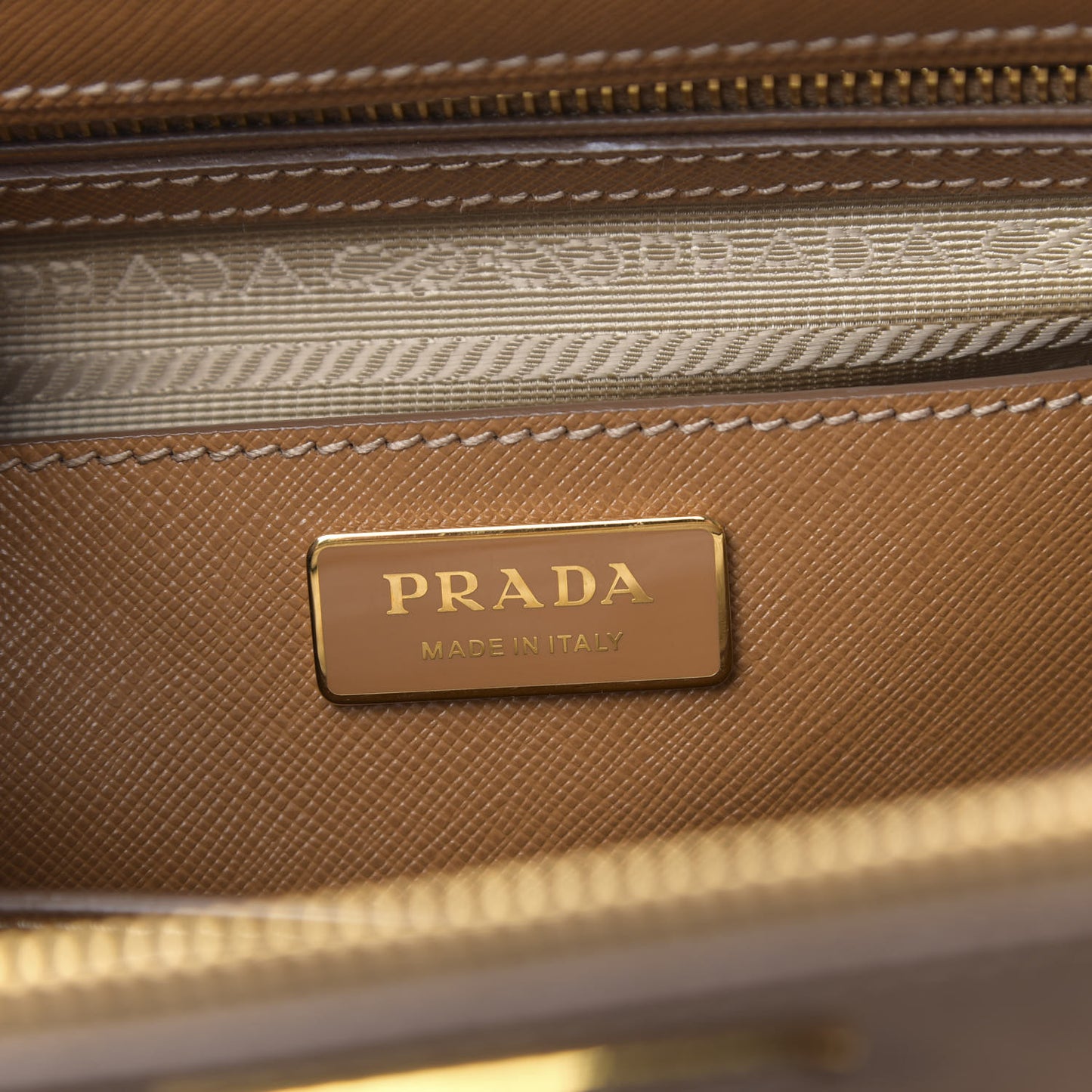 Saffiano Lux Large Galleria Double Zip Tote Caramel