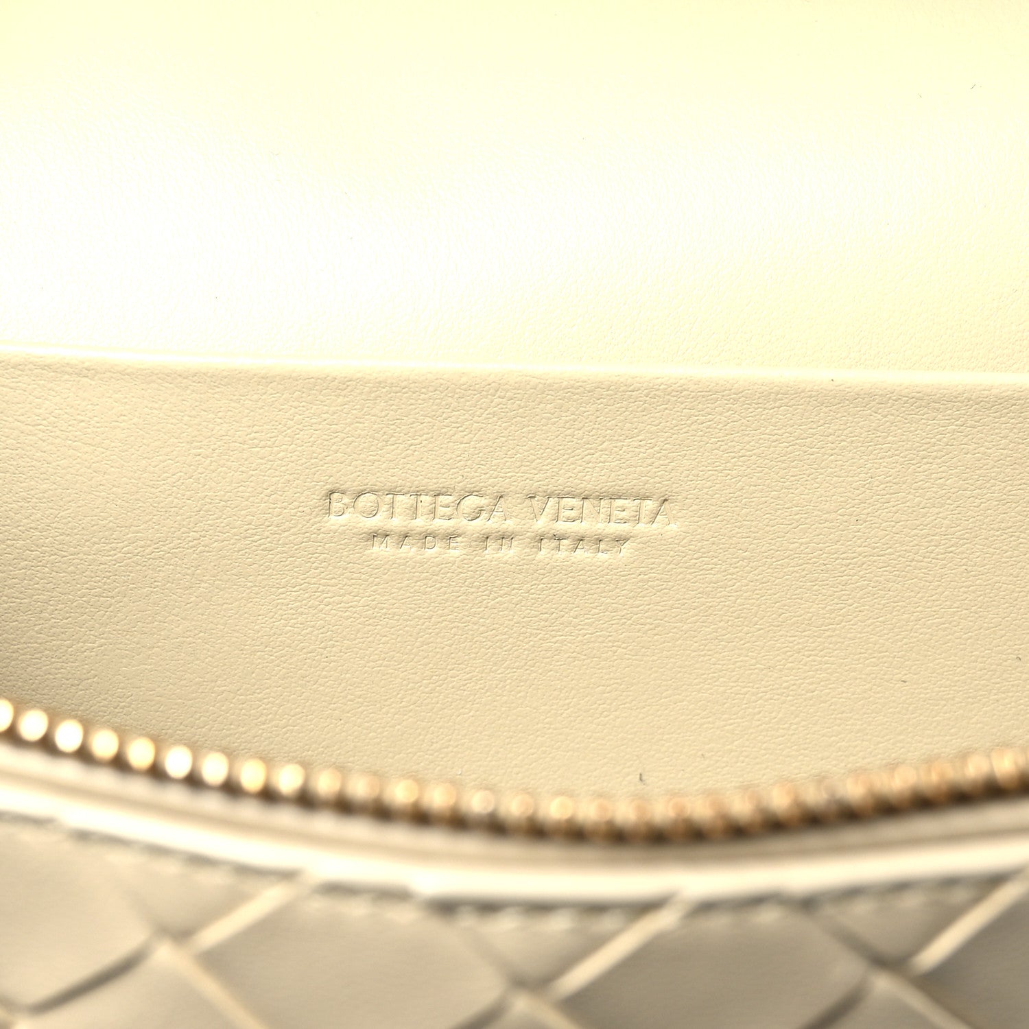 Bottega Veneta Calfskin Intrecciato Bang Bang Vanity Case Ecru 6 of 11