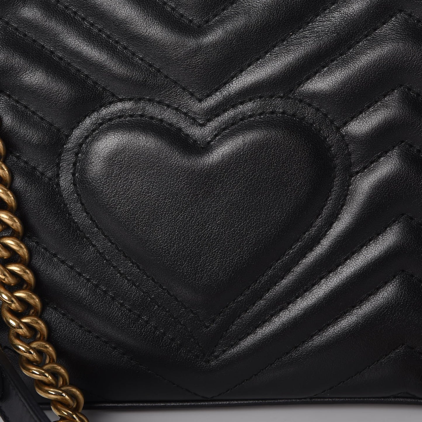 Calfskin Matelasse Small GG Marmont Shoulder Bag Black