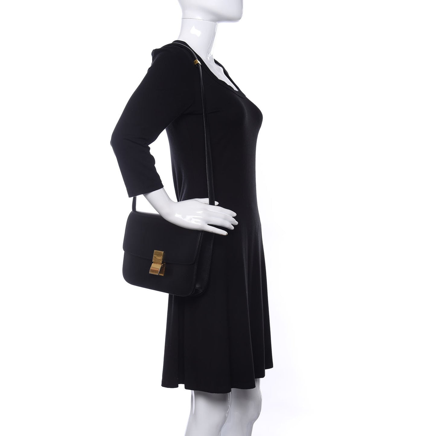 Box Calfskin Medium Classic Box Flap Bag Black