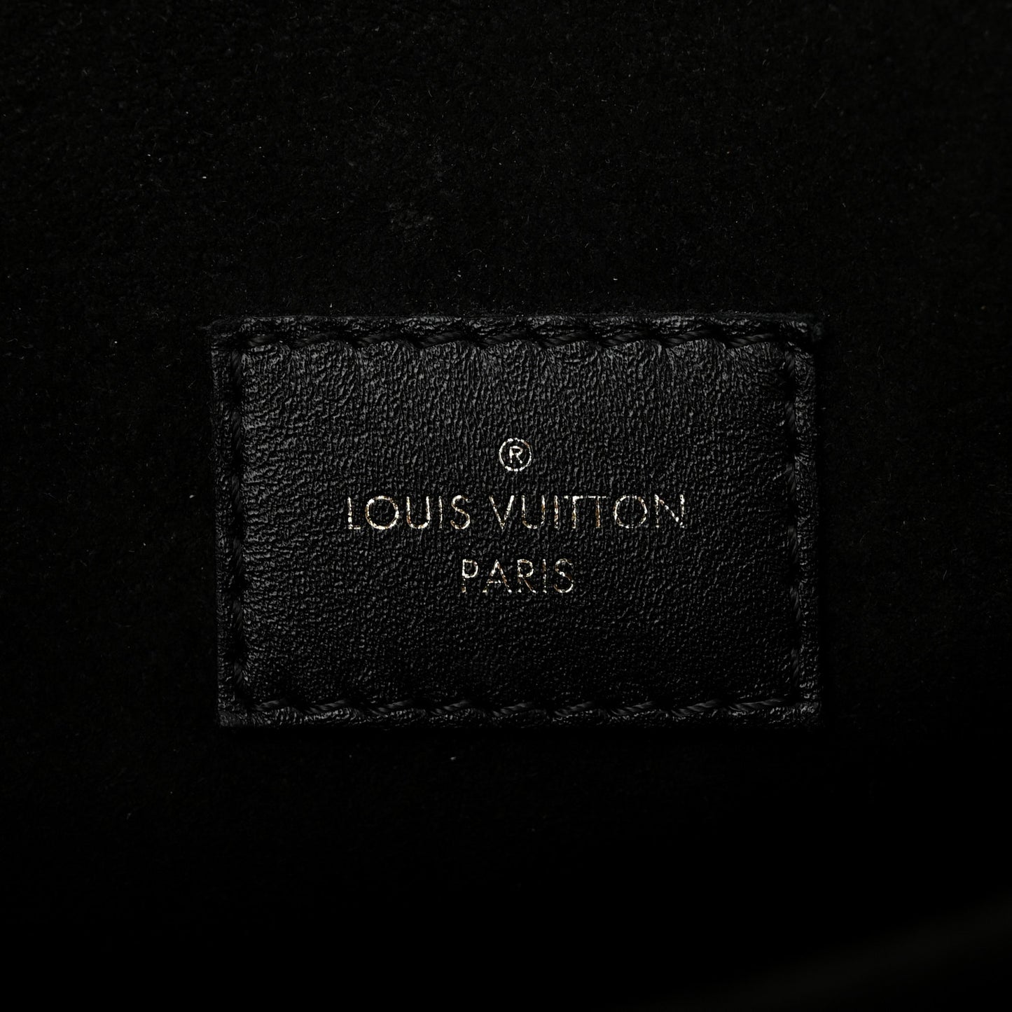 Reverse Monogram Pochette Metis