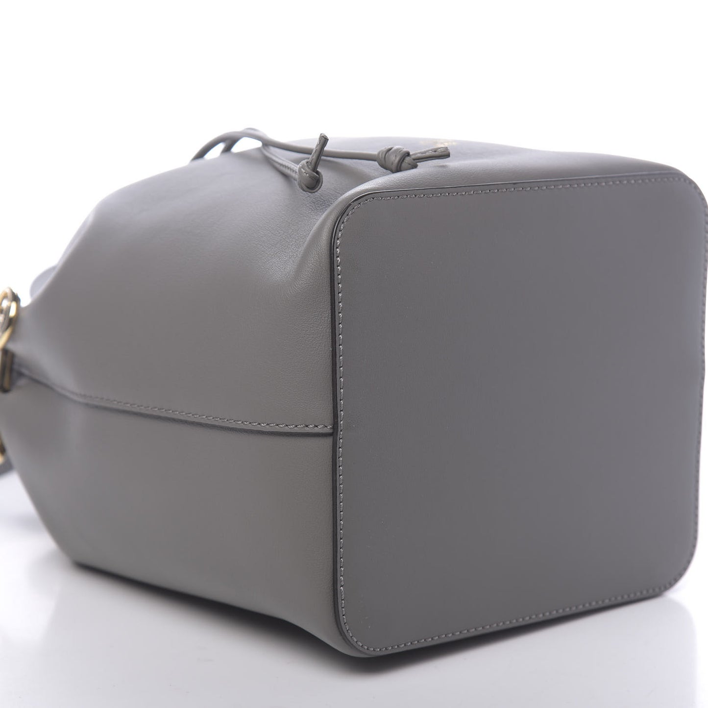 Vitello Grace Matte F is Fendi Grande Mon Tresor Bucket Bag Argilla
