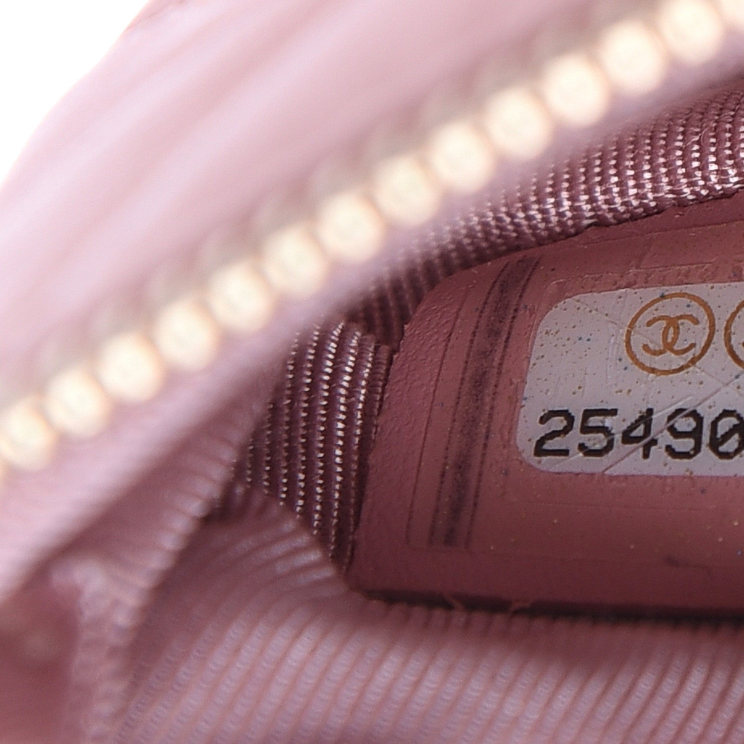 Chanel Aged Calfskin Quilted Small Reissue Cosmetic Case Light Pink 7 of 8