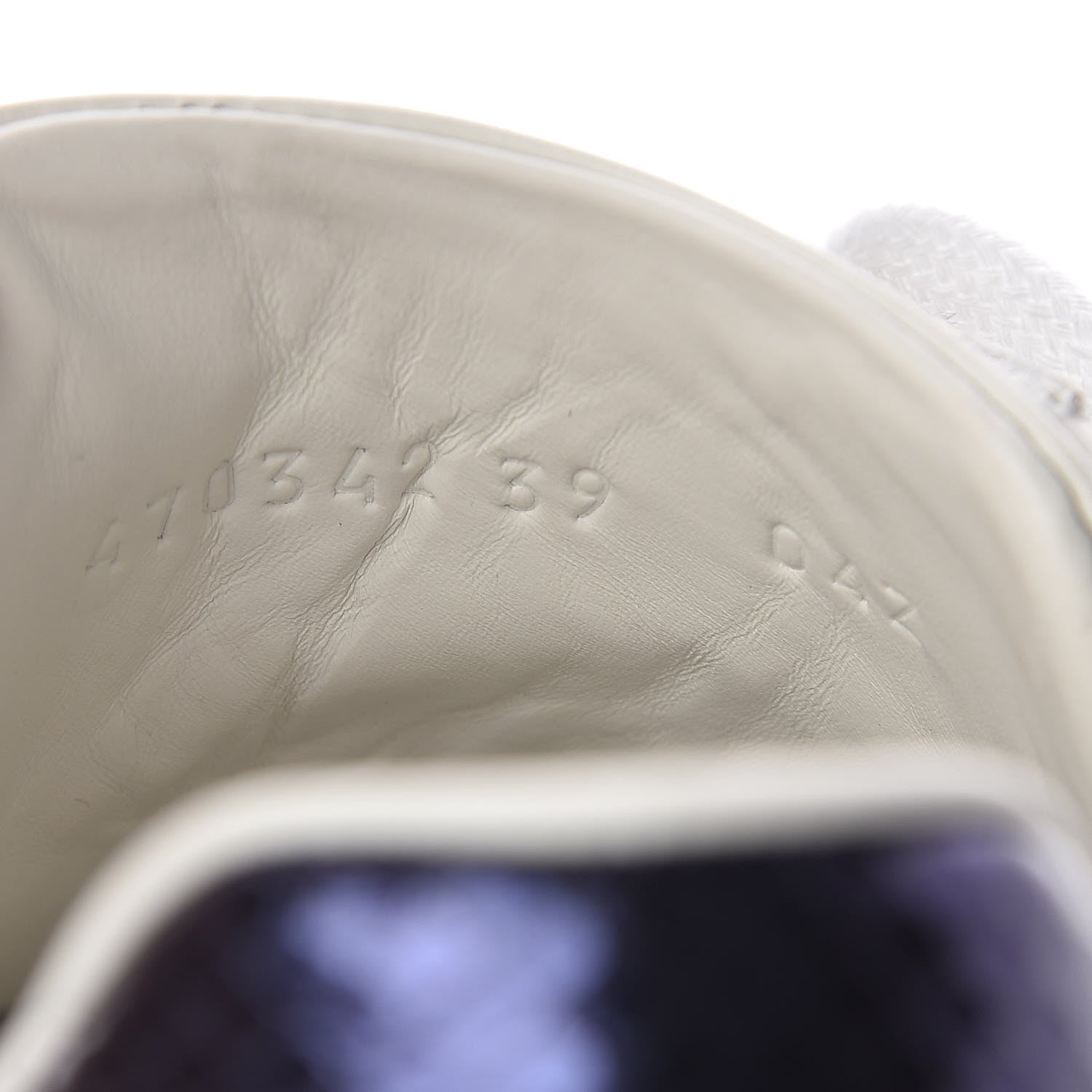 Gucci Calfskin Ayers Blind For Love Embroidered Womens Ace Sneakers 39 White 7 of 10