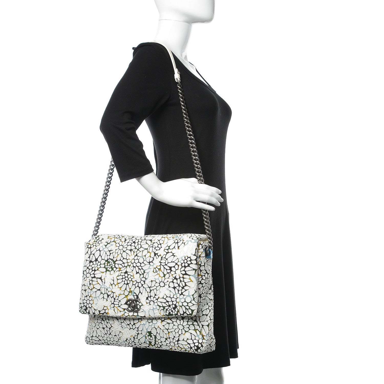 Chanel Tweed Calfskin Floral Messenger Flap Green Black White 2 of 9