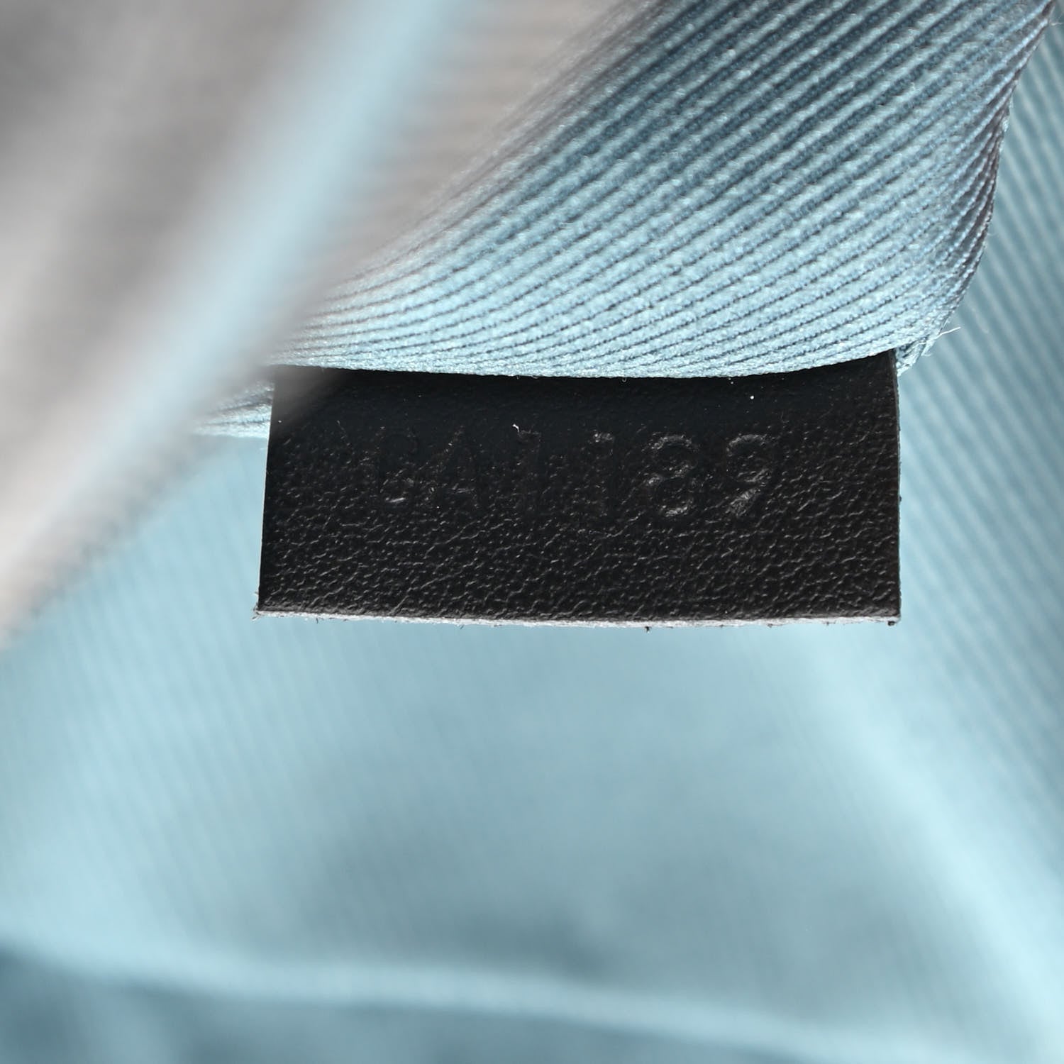 Louis Vuitton Damier Graphite Alpha Messenger Bag 7 of 8