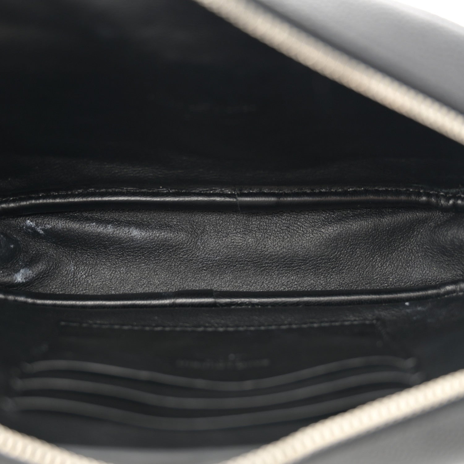 Saint Laurent Grain De Poudre Matelasse Monogram Mini Lou Camera Bag Black 5 of 11