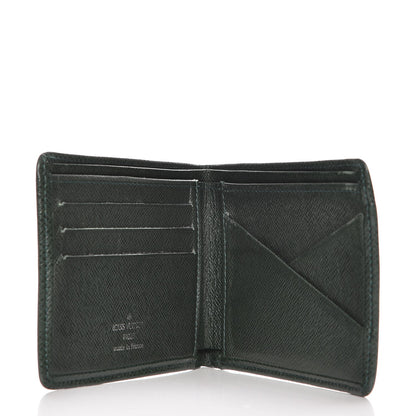 Louis Vuitton Taiga Multiple Wallet Epicea 5 of 7