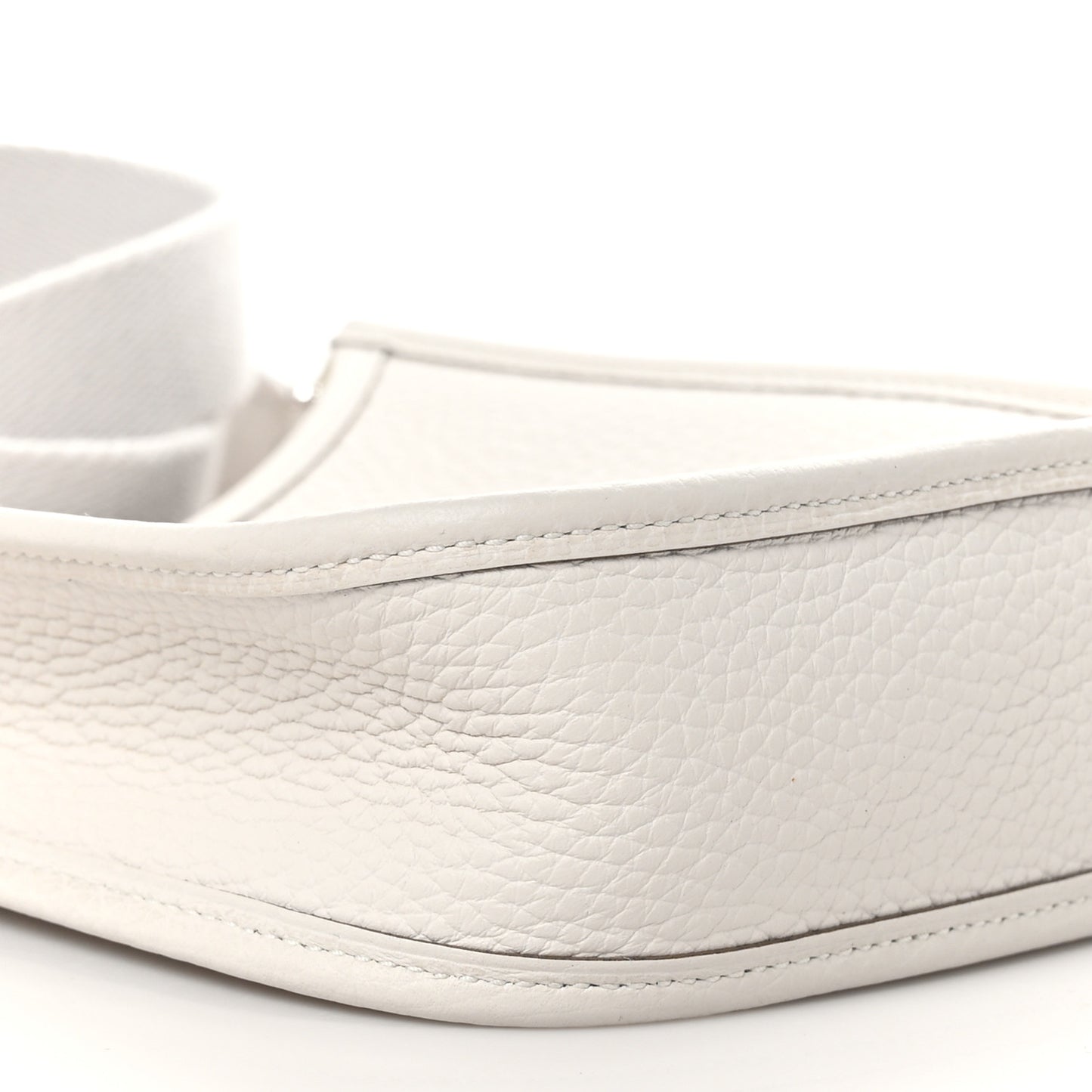 Taurillon Clemence Amazone Evelyne TPM New White