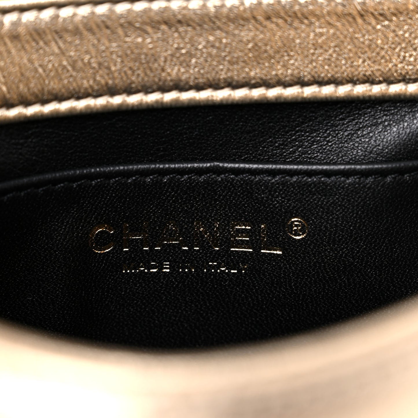 Metallic Lambskin Quilted Mini CC Crystal Logo Chain Flap Gold