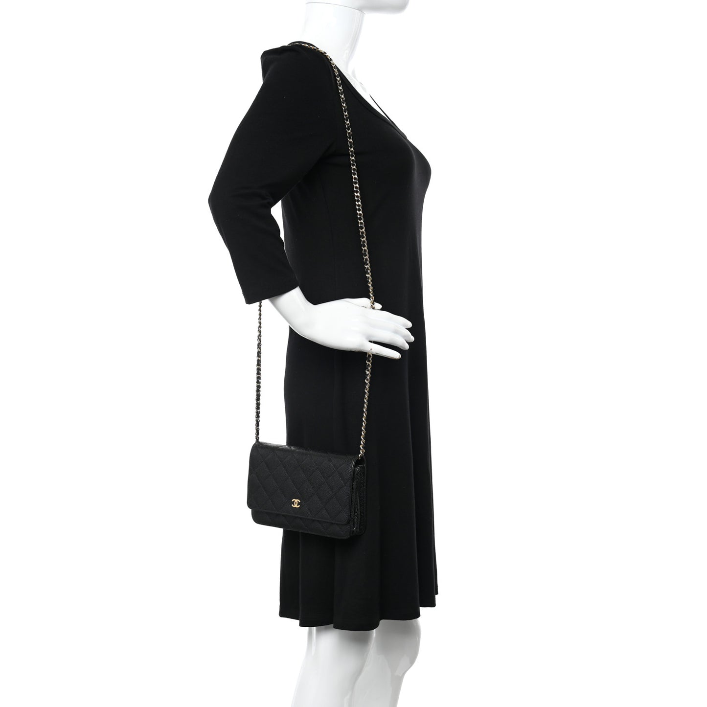 Caviar Quilted Wallet on Chain WOC Black