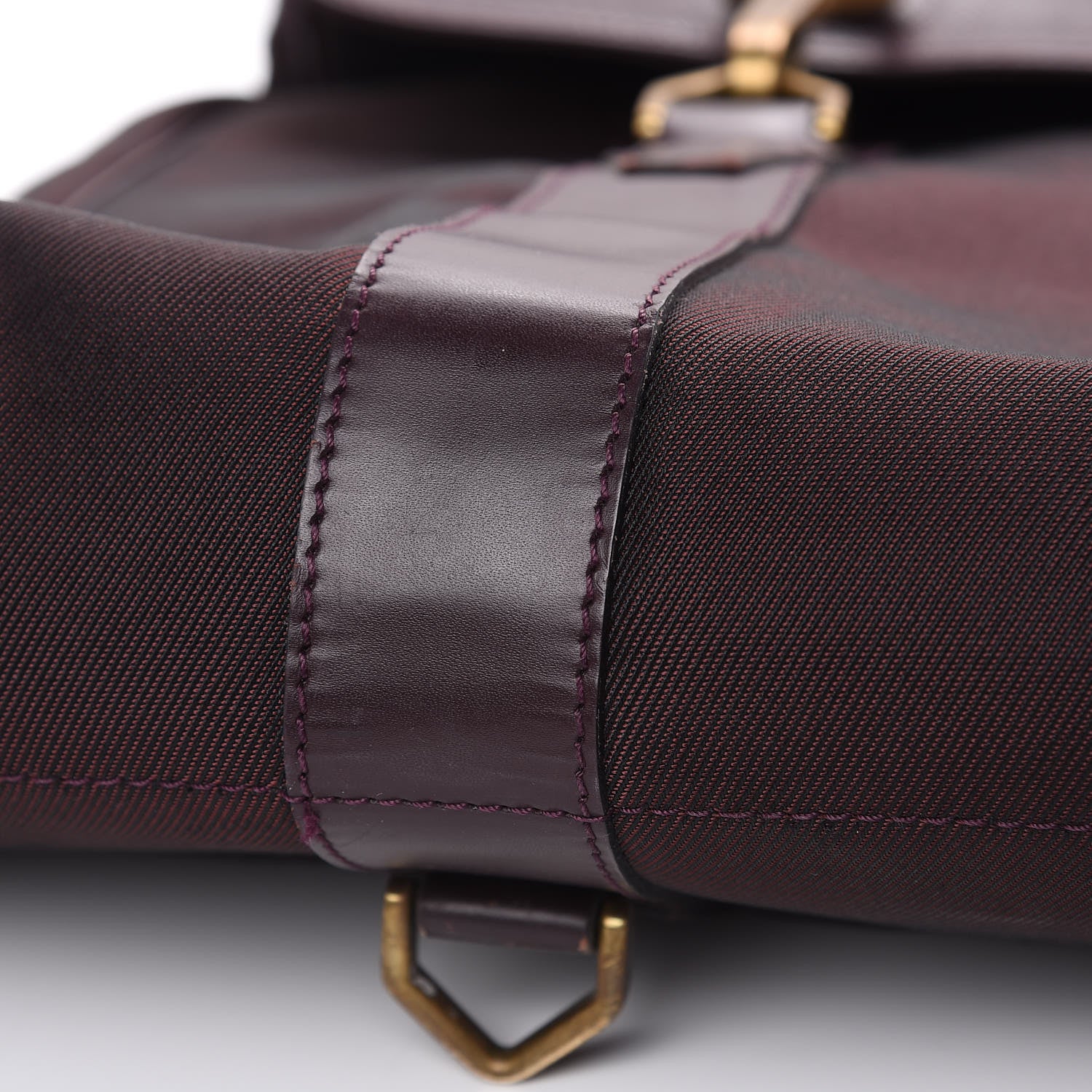 Louis Vuitton Taiga Nylon 2 Hanger Garment Carrier Bordeaux 10 of 25