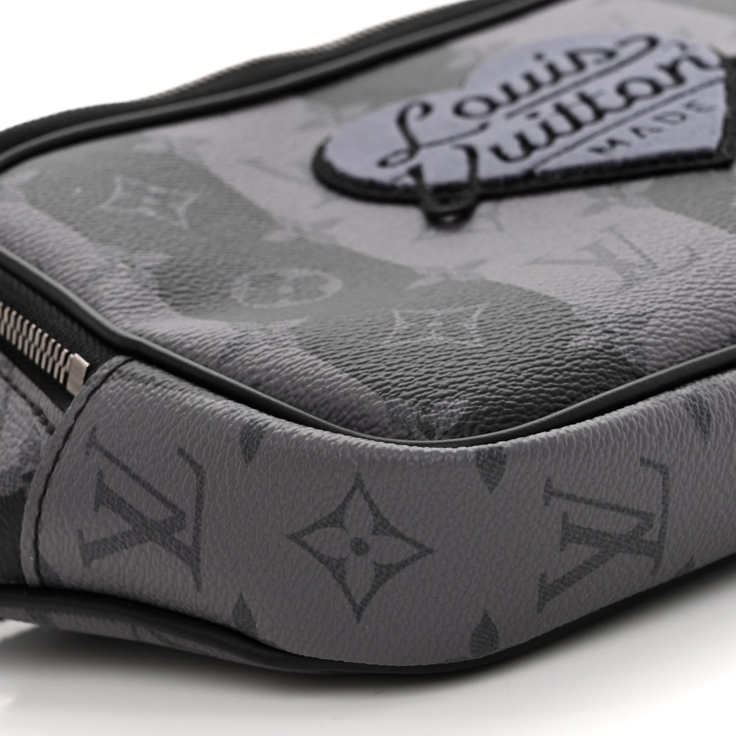 X NIGO Monogram Eclipse Stripes LV Heart Modular Sling Bag