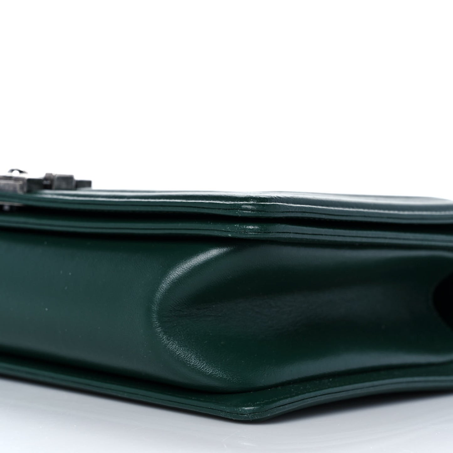Lambskin Quilted New Medium Boy Flap Green