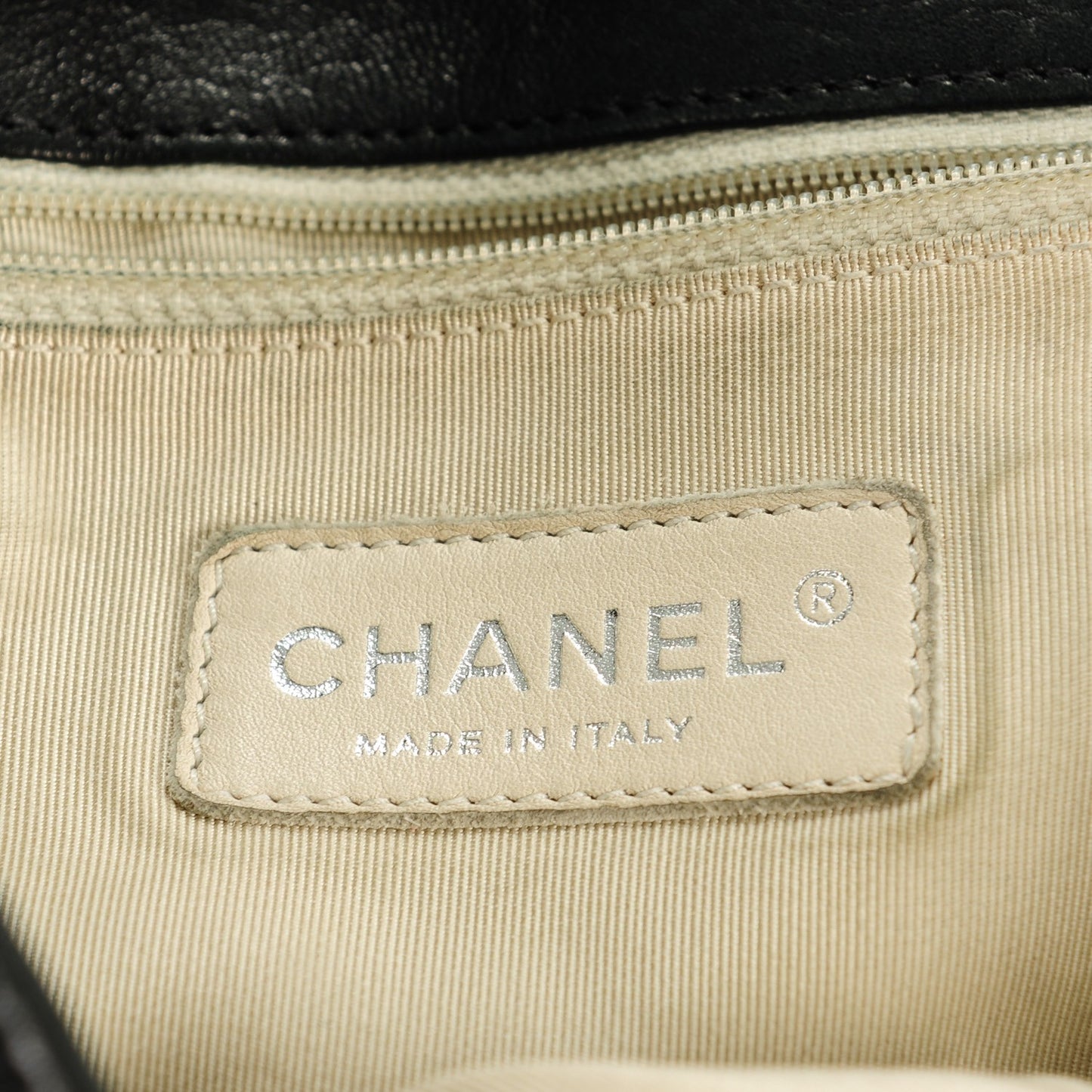 Washed Lambskin Quilted Maxi Chain Around Flap Black