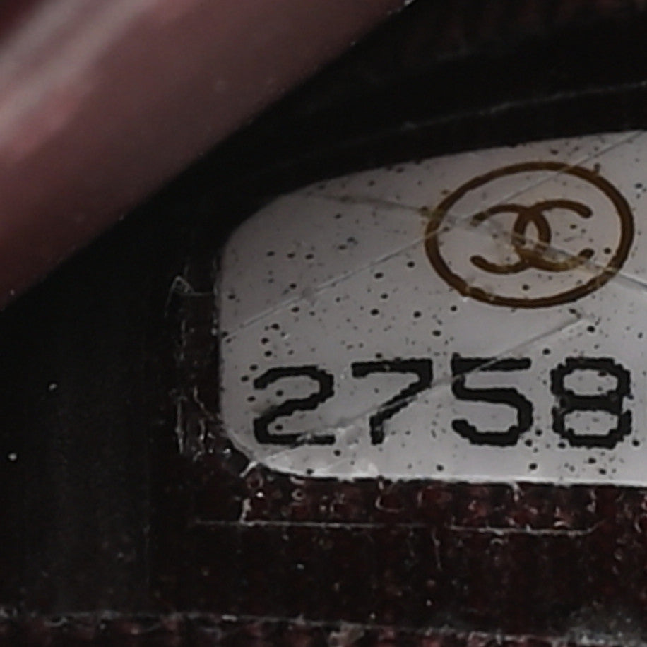 Caviar Quilted Compact Flap Wallet Black